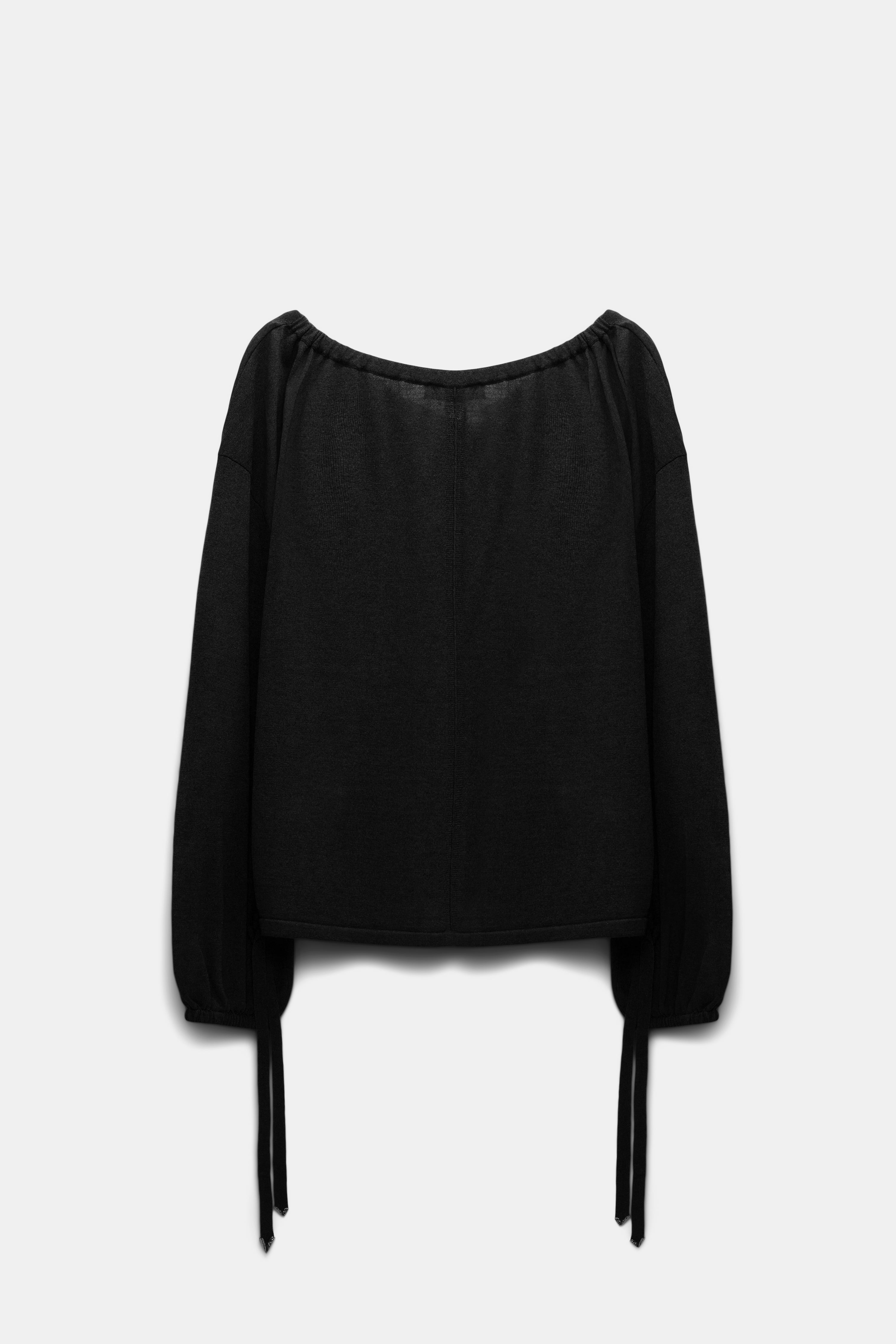 REFINED ESSENTIALS blouse