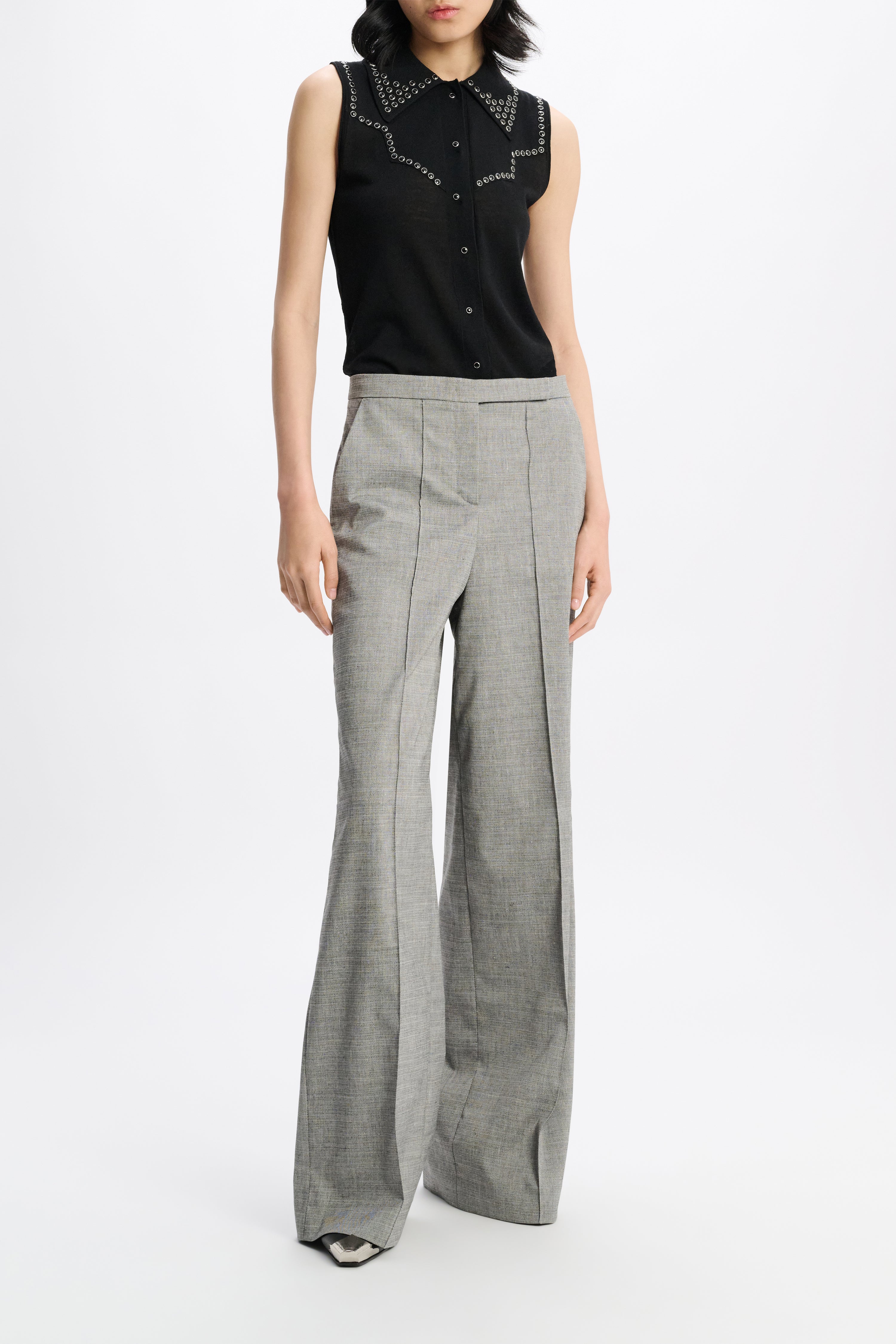 REFINED ESSENTIALS top