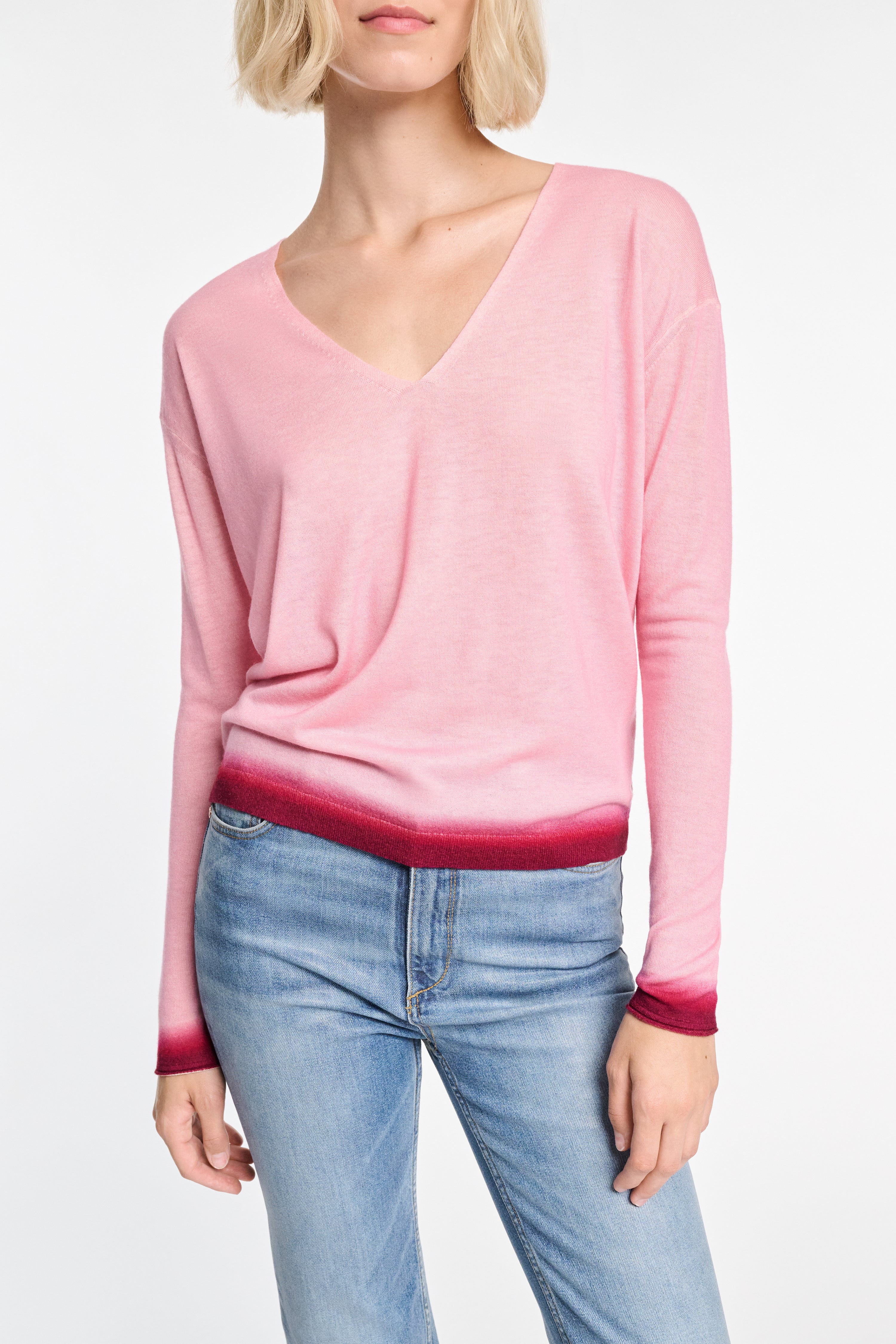 DELICATE STATEMENTS pullover degradee