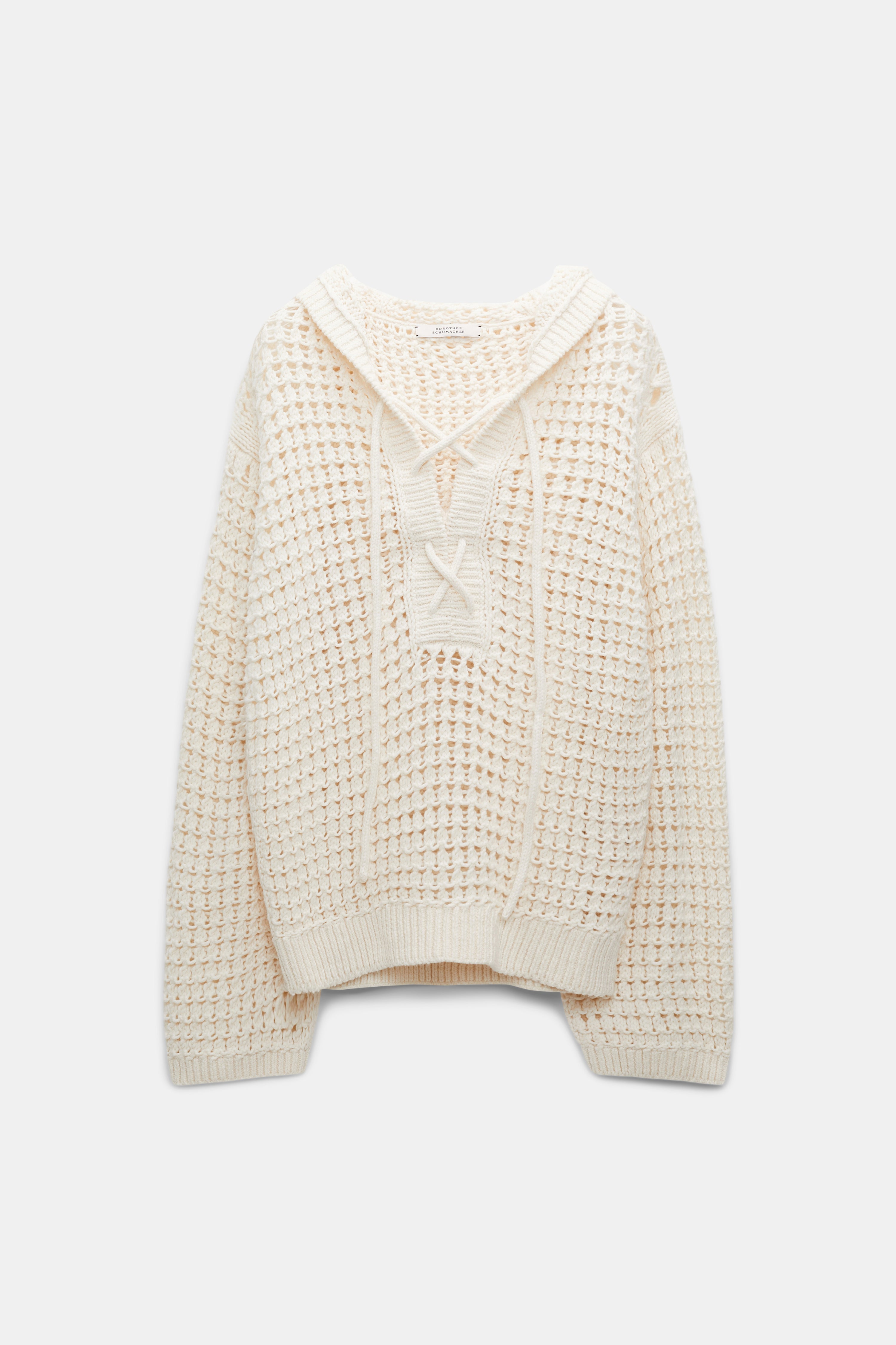 Sporty crochet pullover