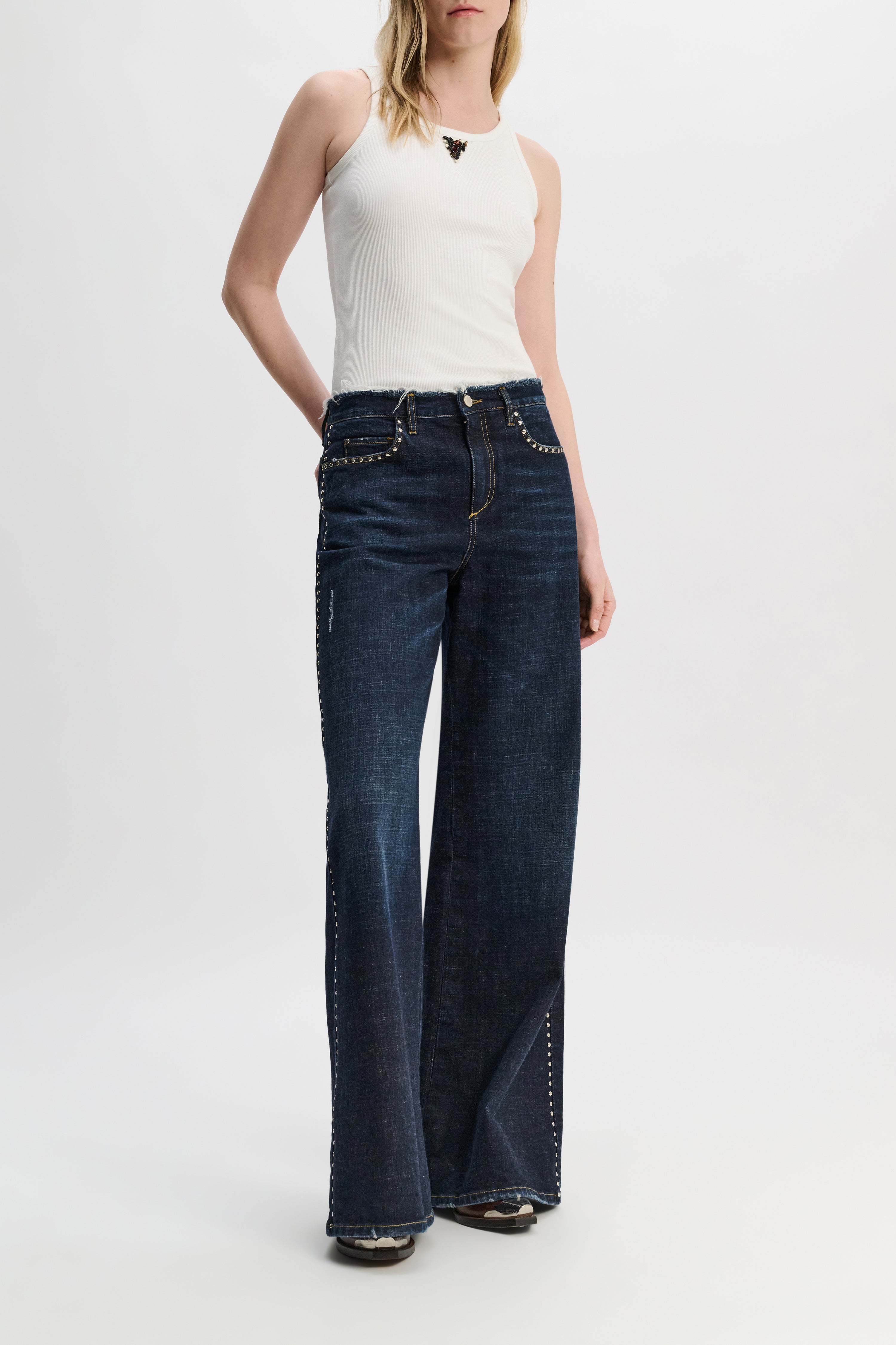 SHADES OF COLOUR top