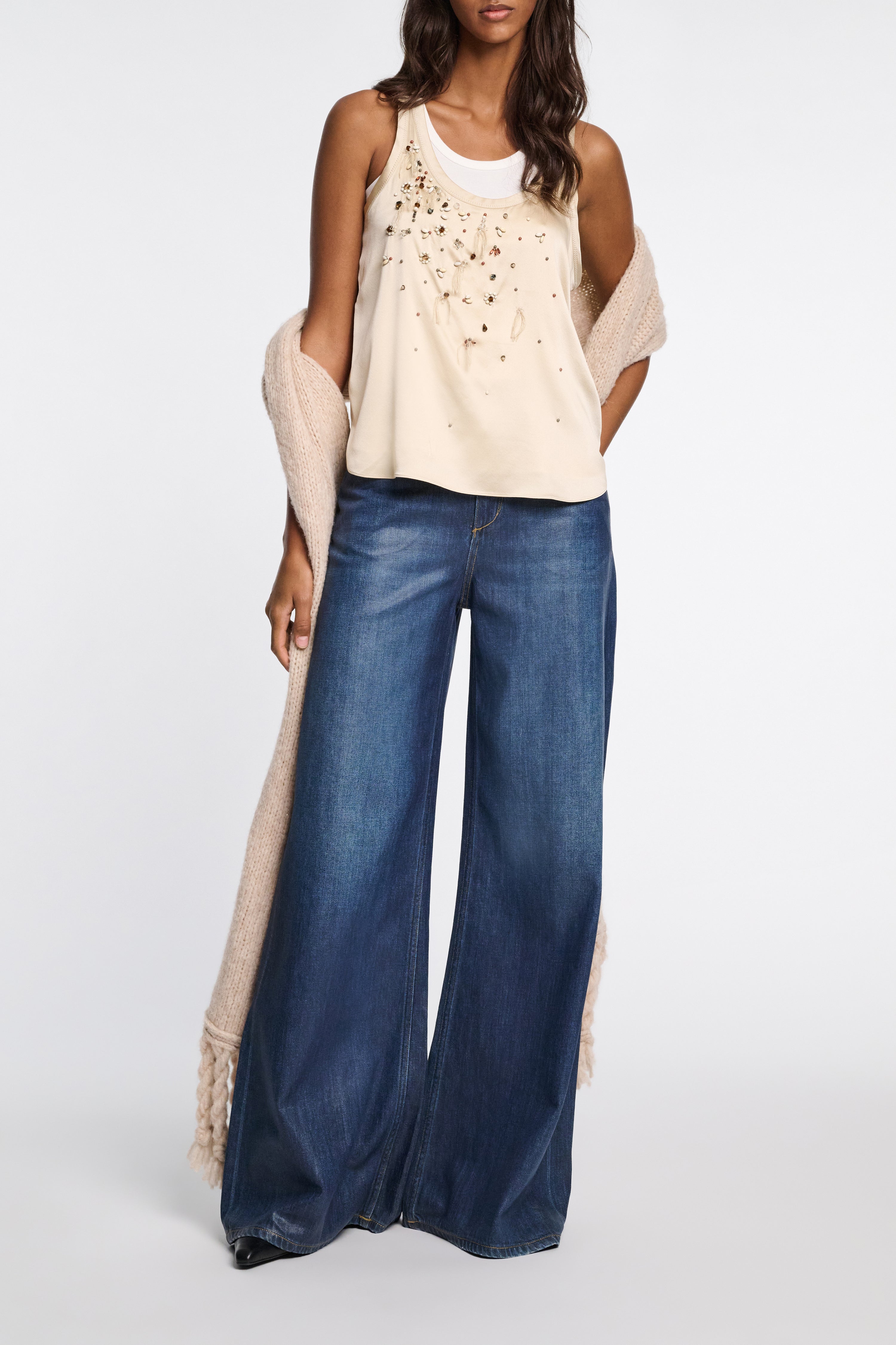 SPARKLING STATEMENT top