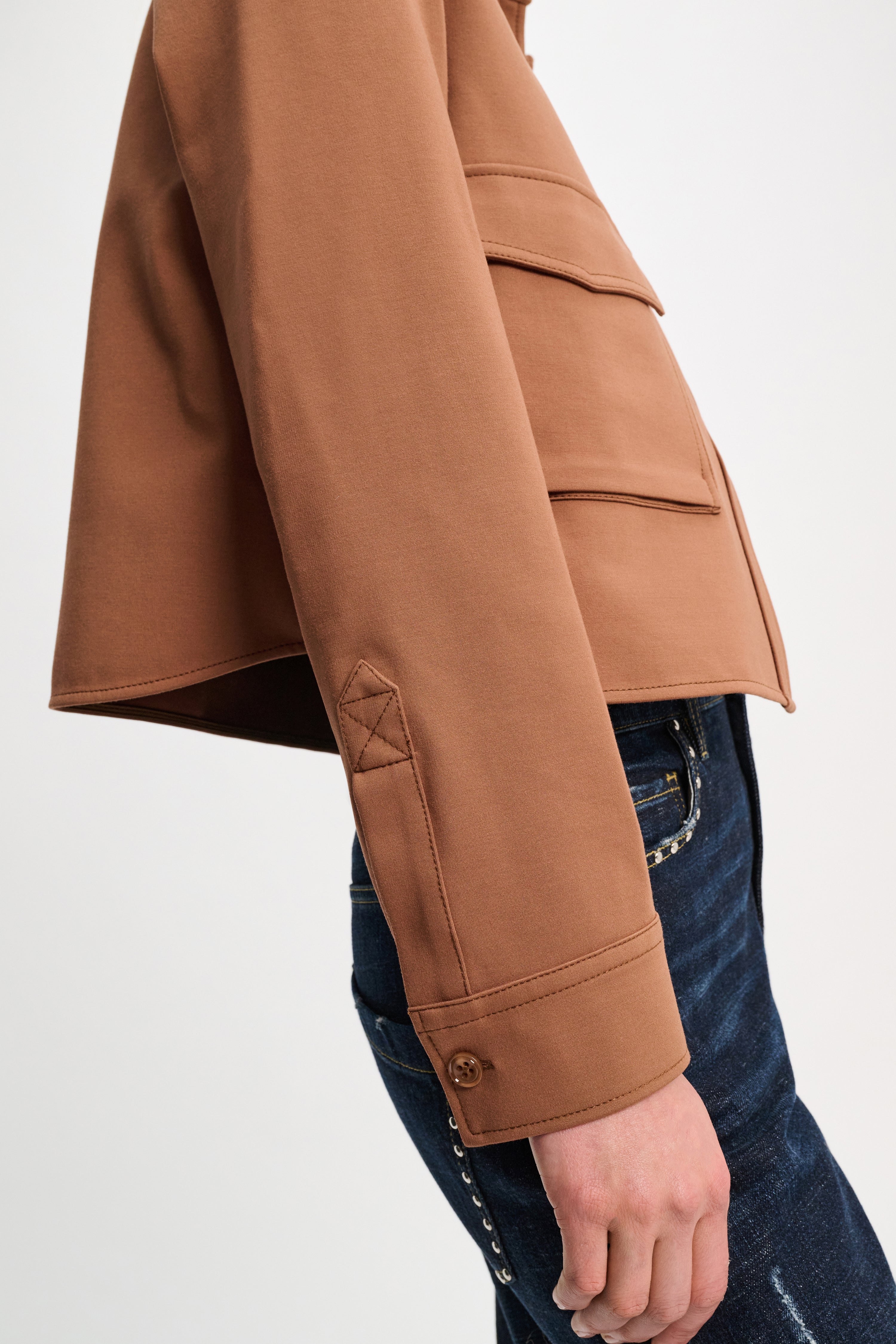 EMOTIONAL ESSENCE jacket