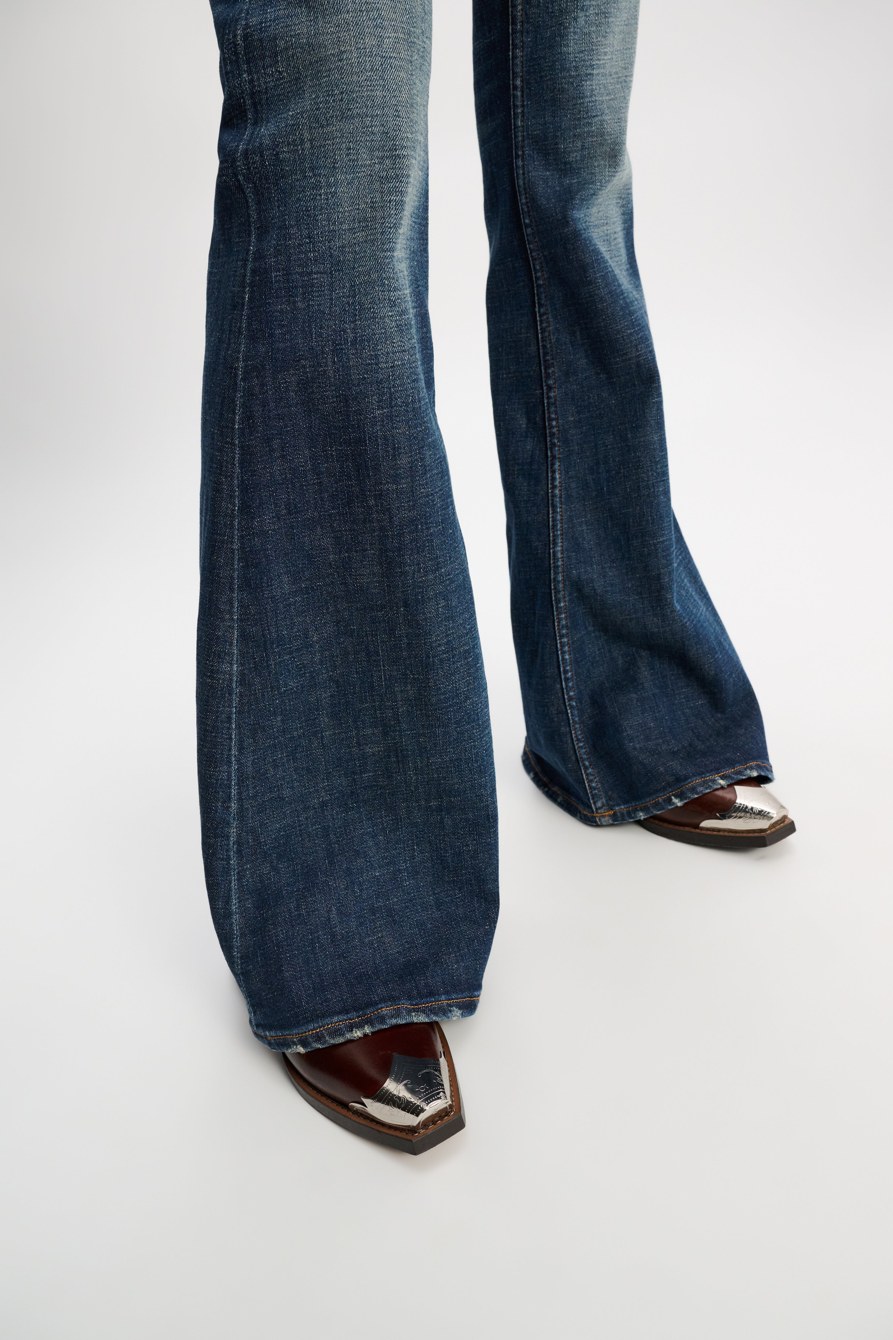 WESTERN COOLNESS mule cowboy