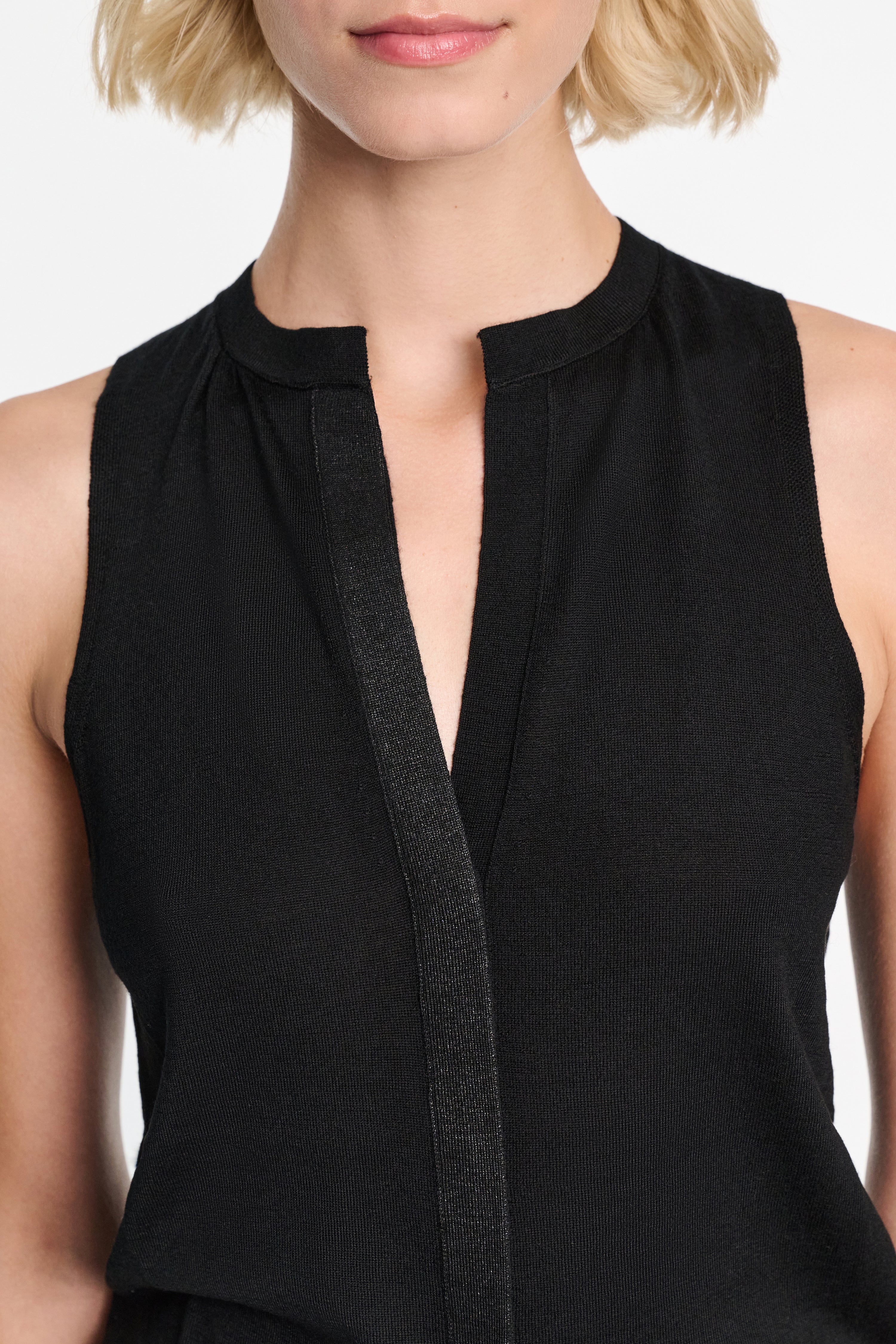 SHIMMERING MERINO top