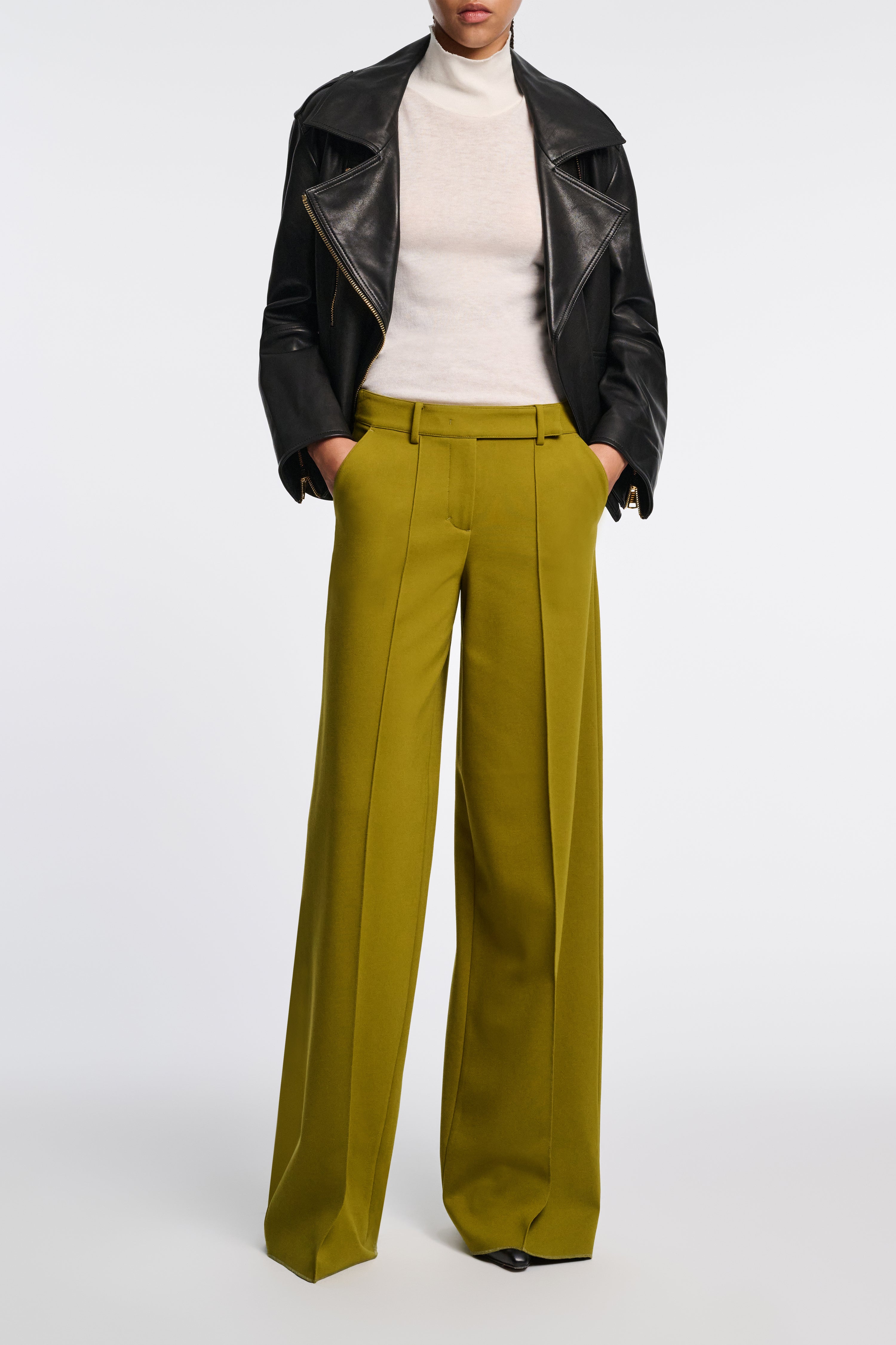 DELICATE STATEMENTS top