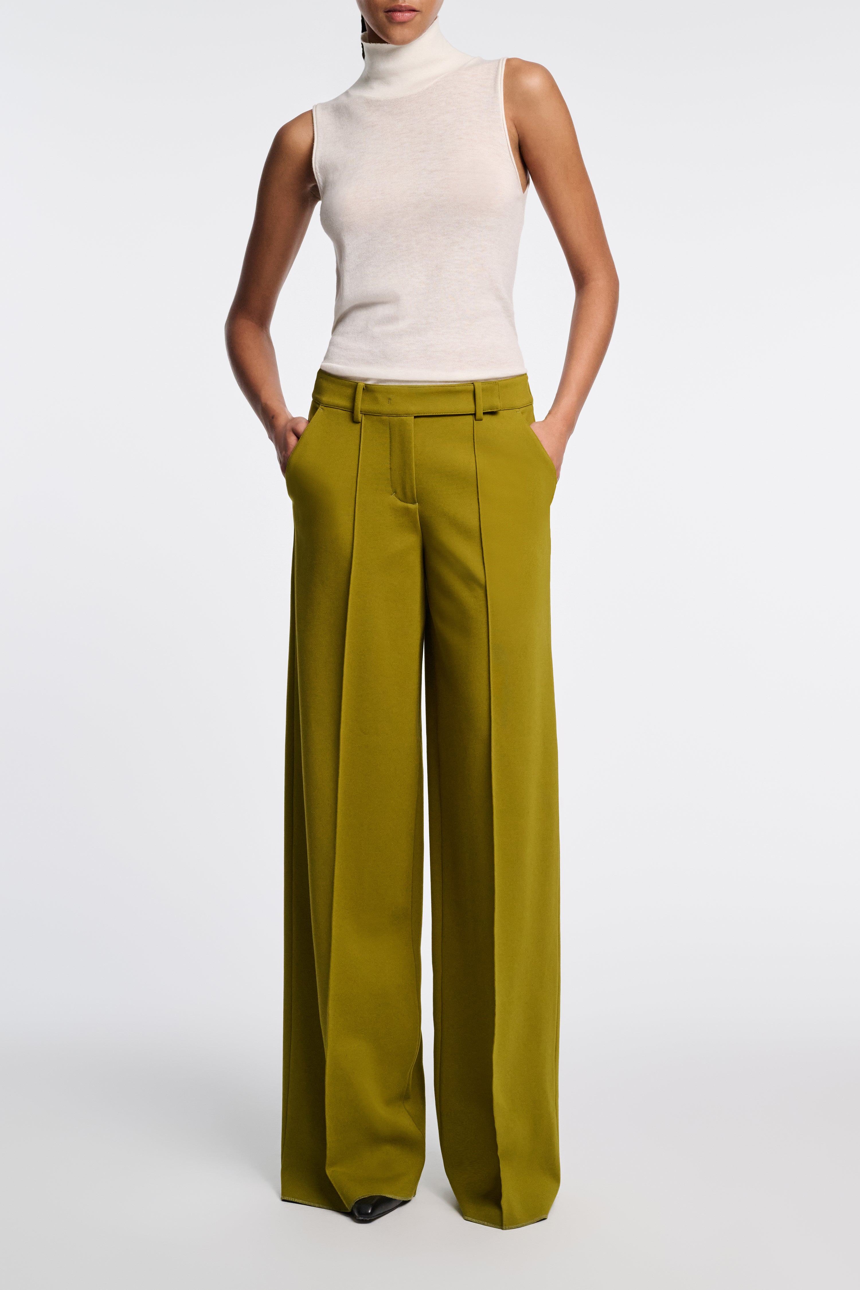 DELICATE STATEMENTS top