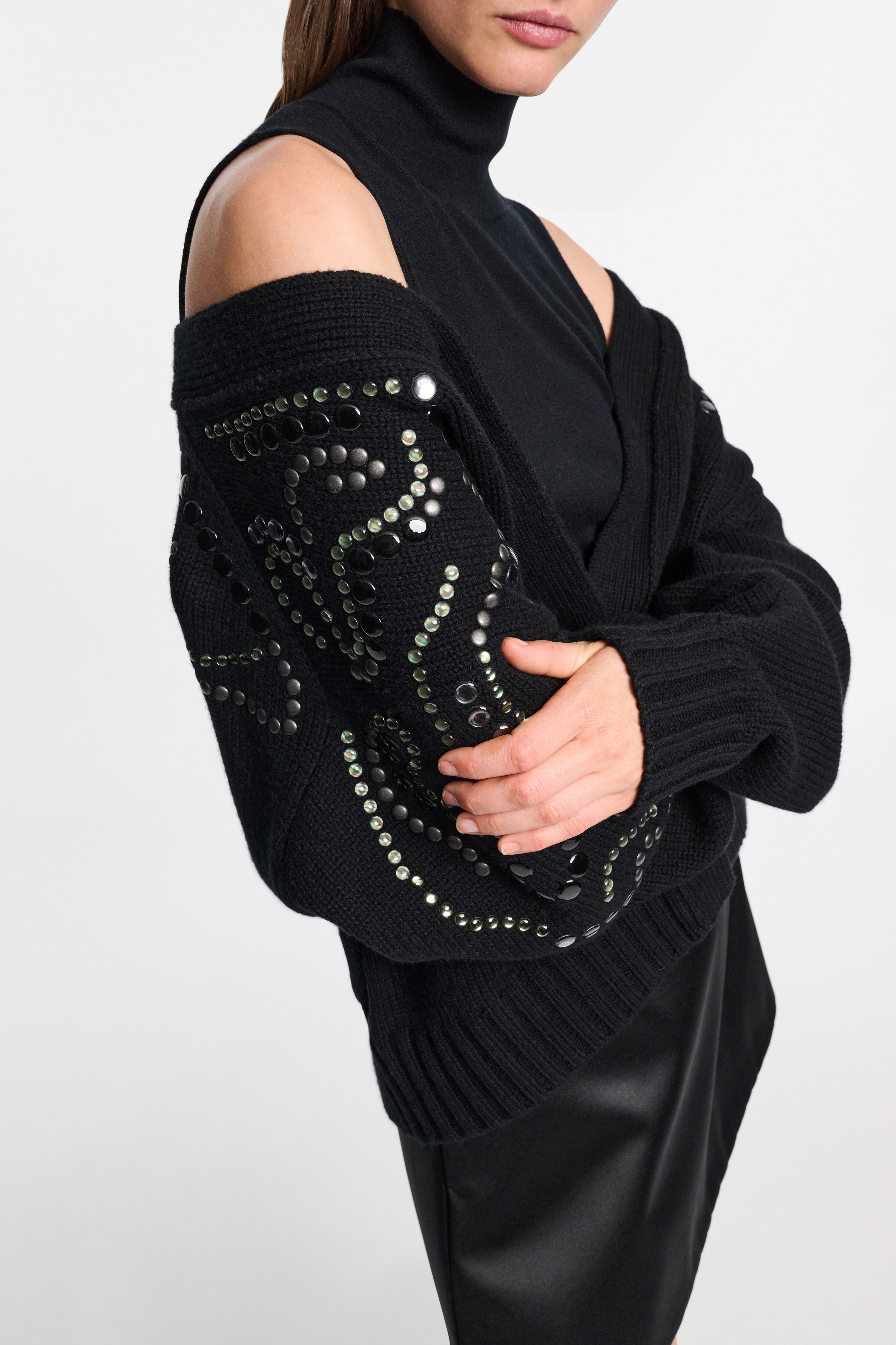 DELICATE STATEMENTS top