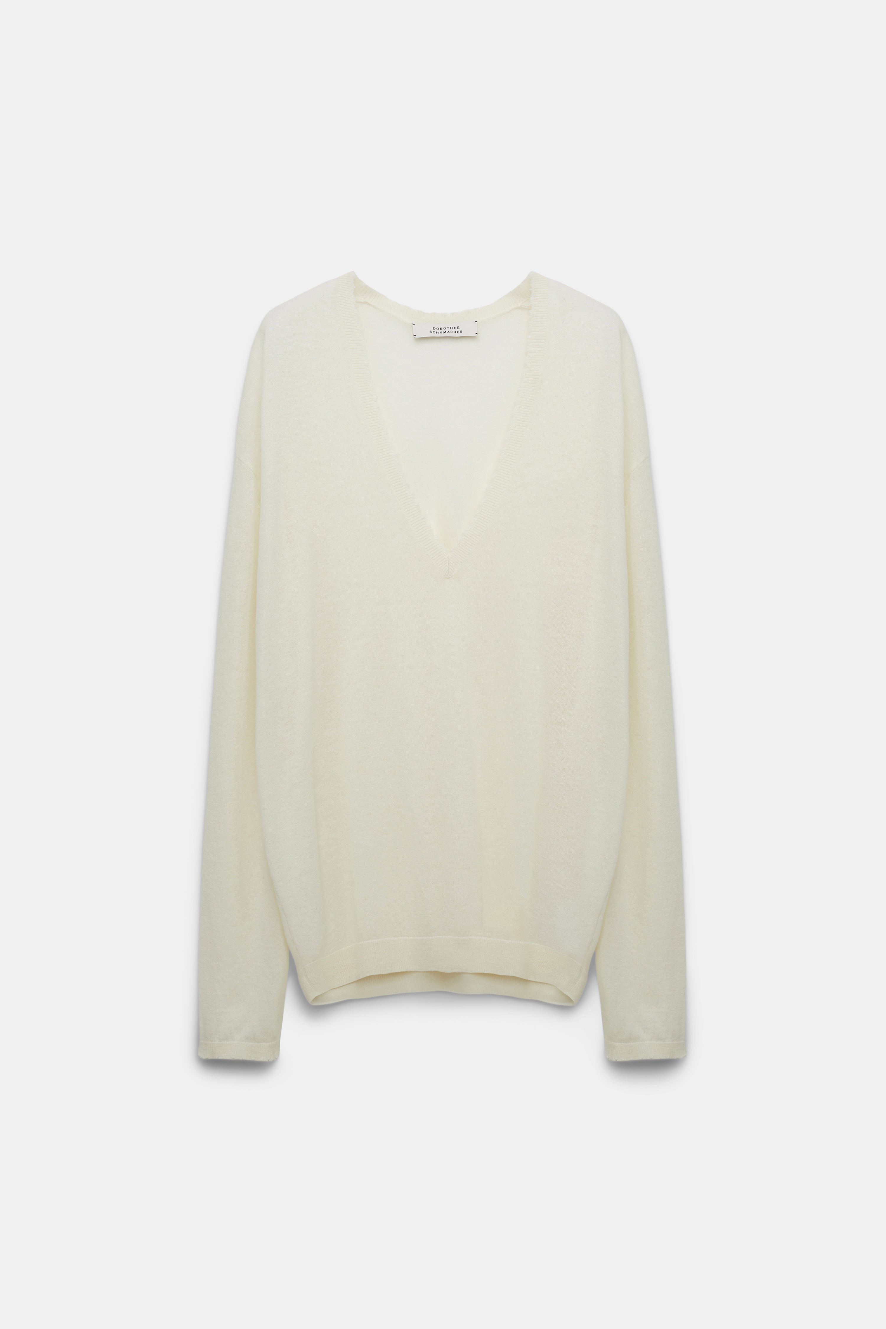 DELICATE STATEMENTS pullover