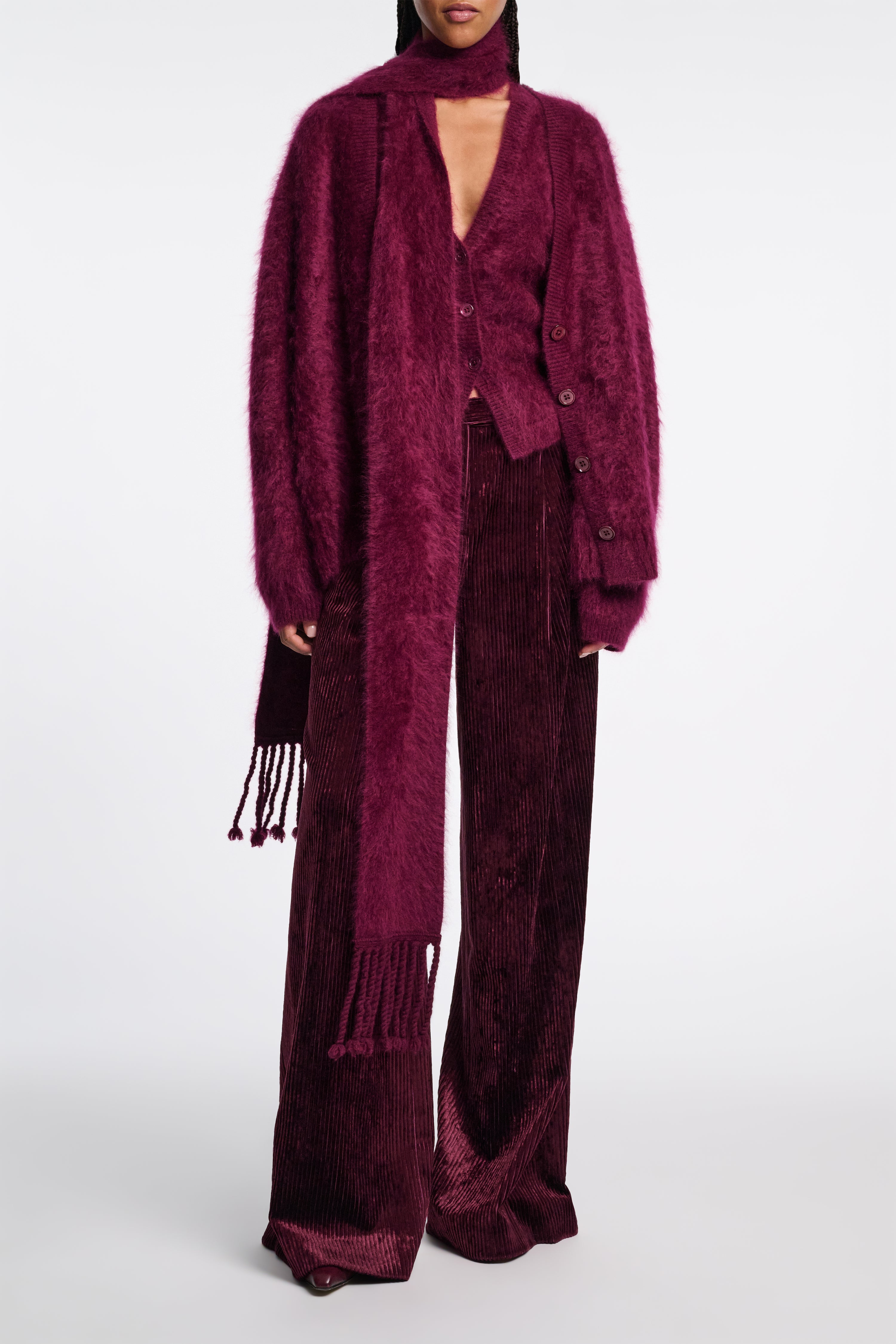 FLUFFY LUXURY scarf