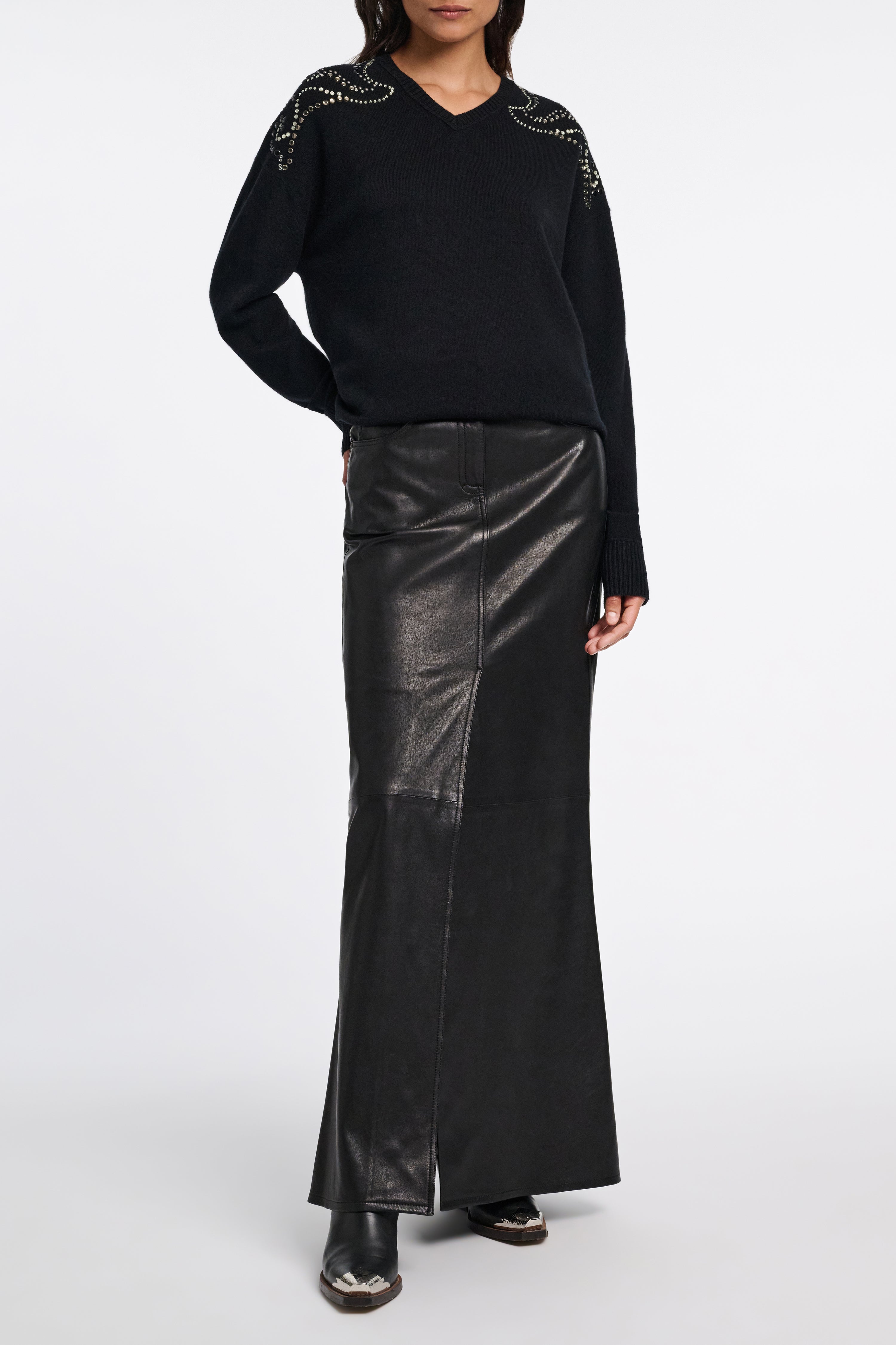 EMBELLISHED STATEMENTS pullover