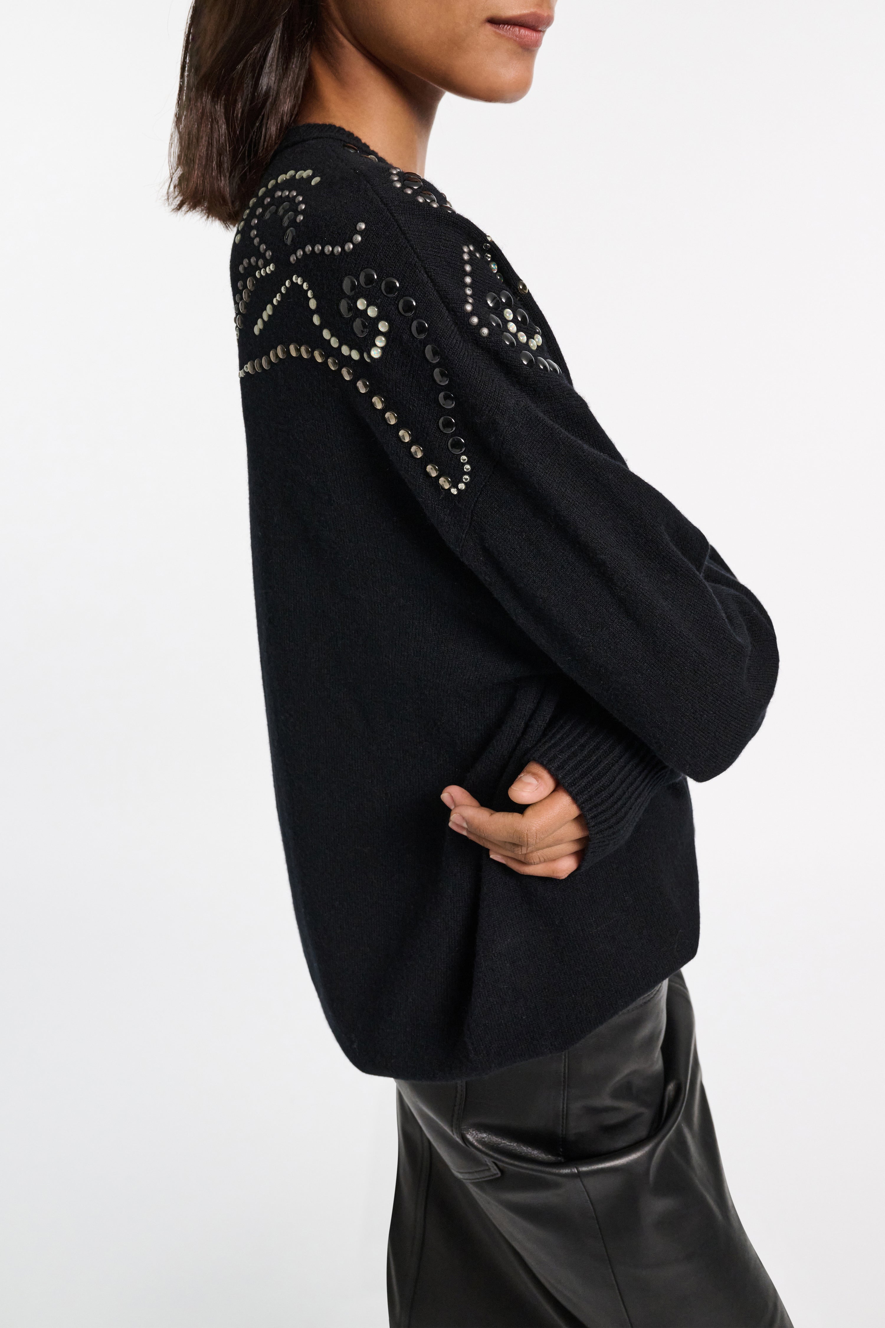 EMBELLISHED STATEMENTS pullover