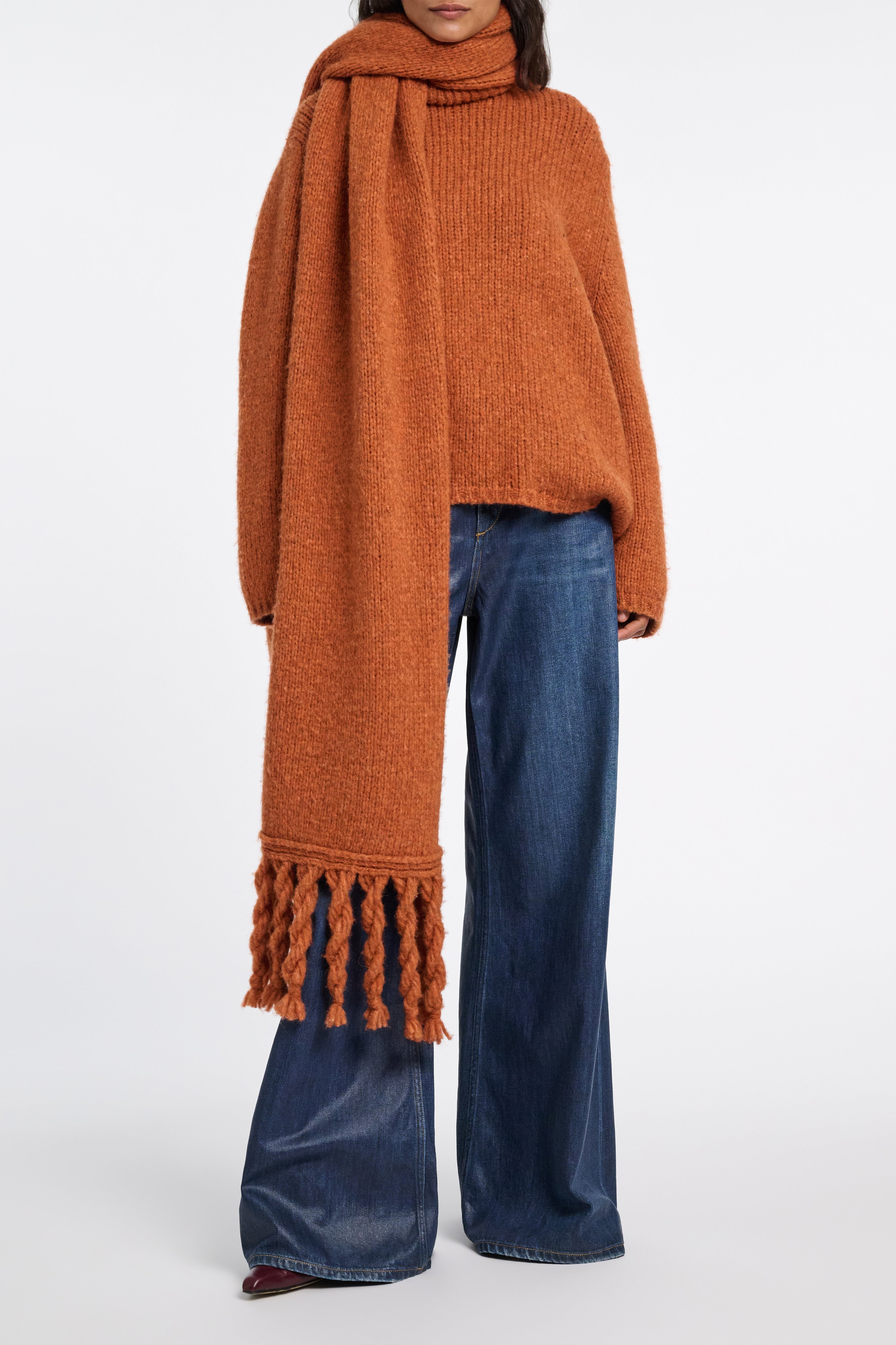 SOFT HAPPINESS scarf