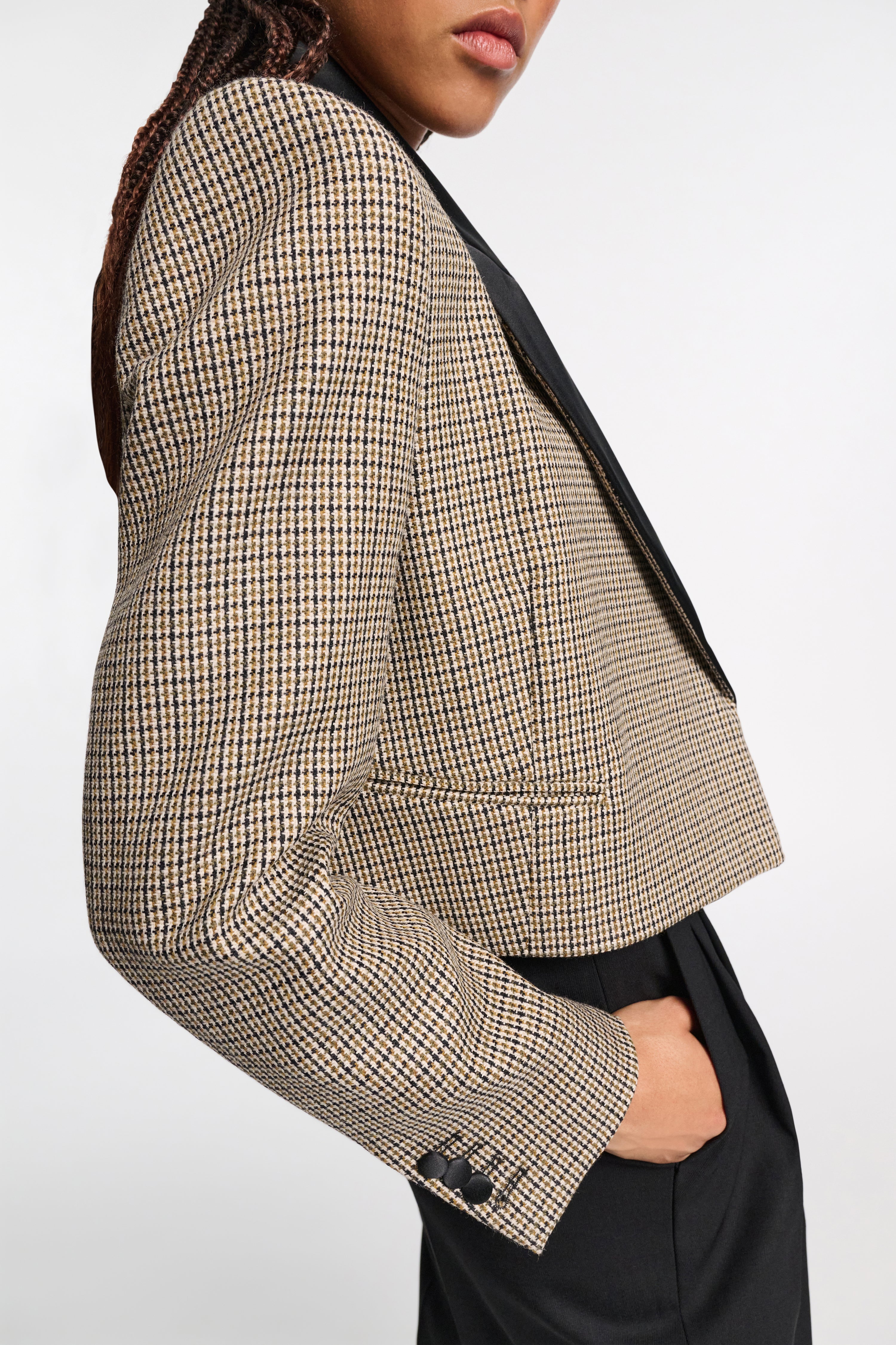 GRAPHIC ELEGANCE jacket