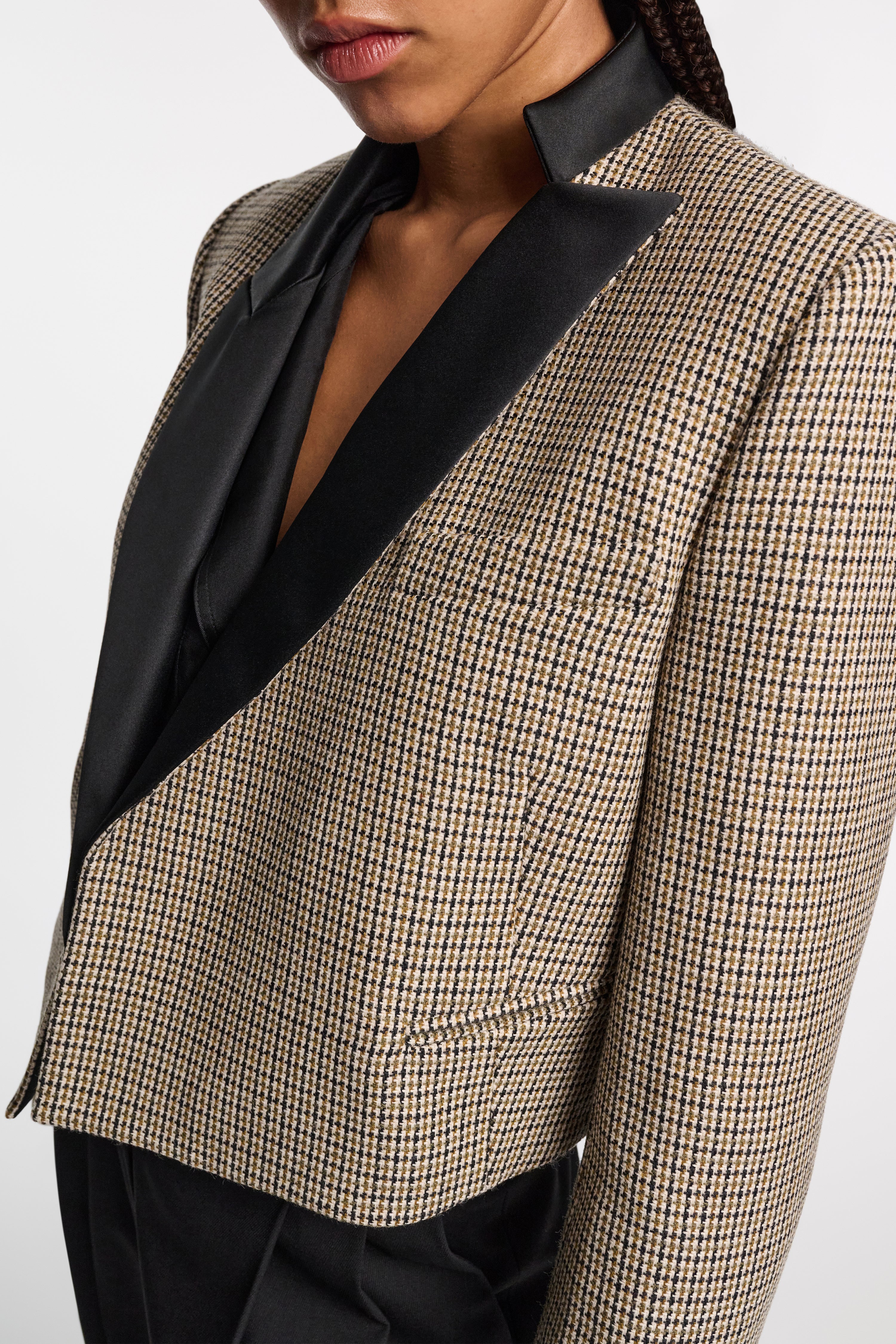 GRAPHIC ELEGANCE jacket