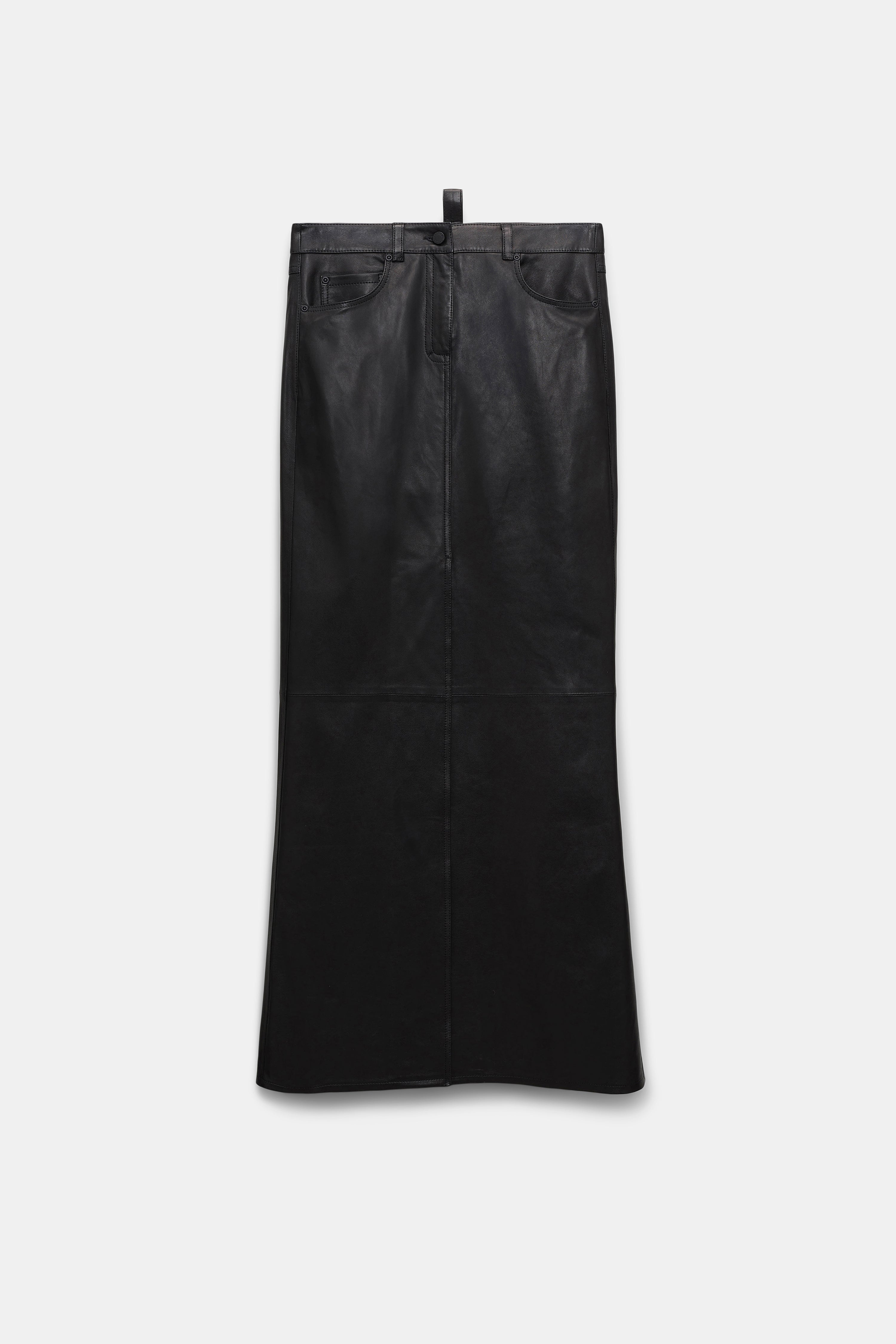 SLEEK STATEMENT skirt