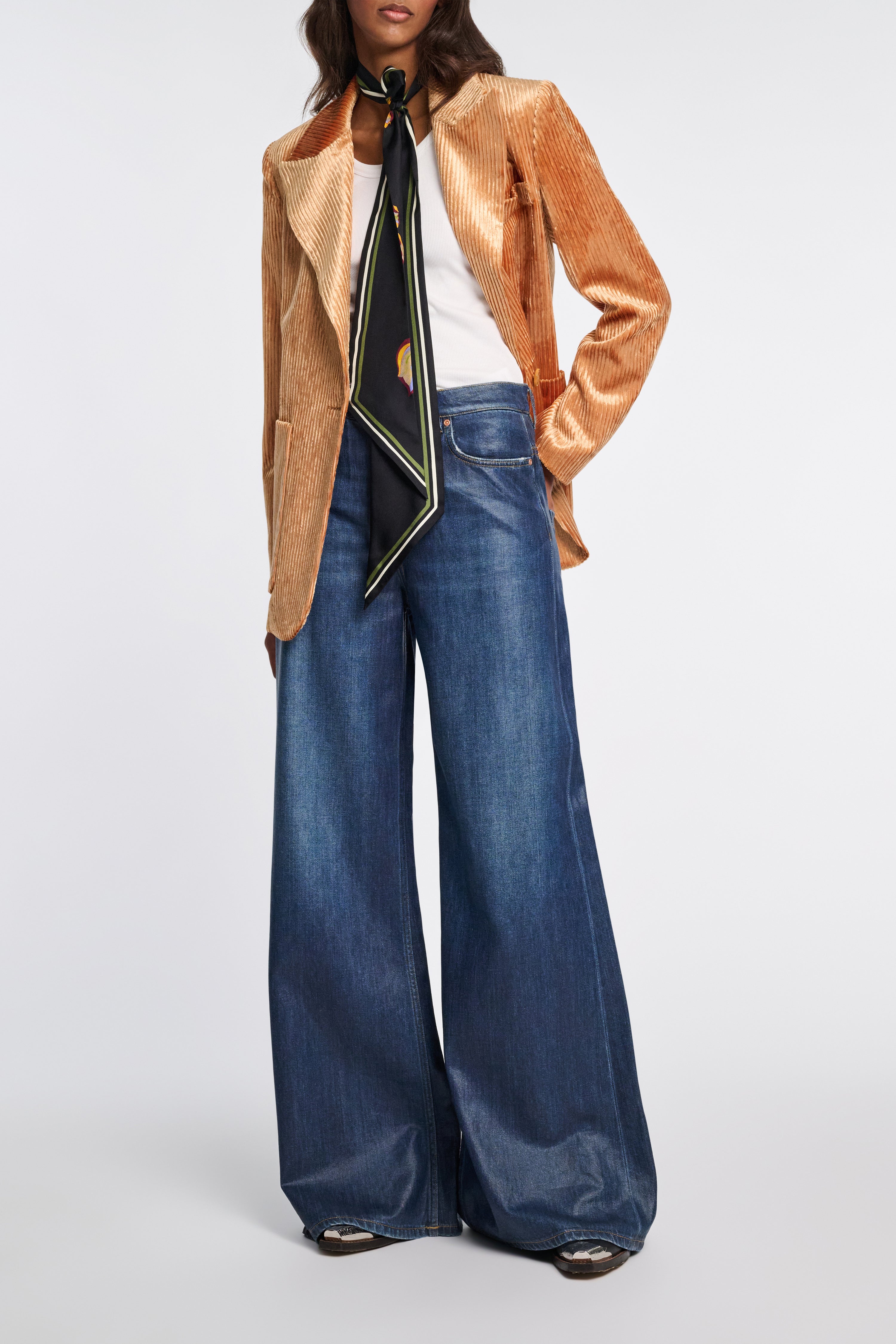 MODERN STRUCTURE jacket