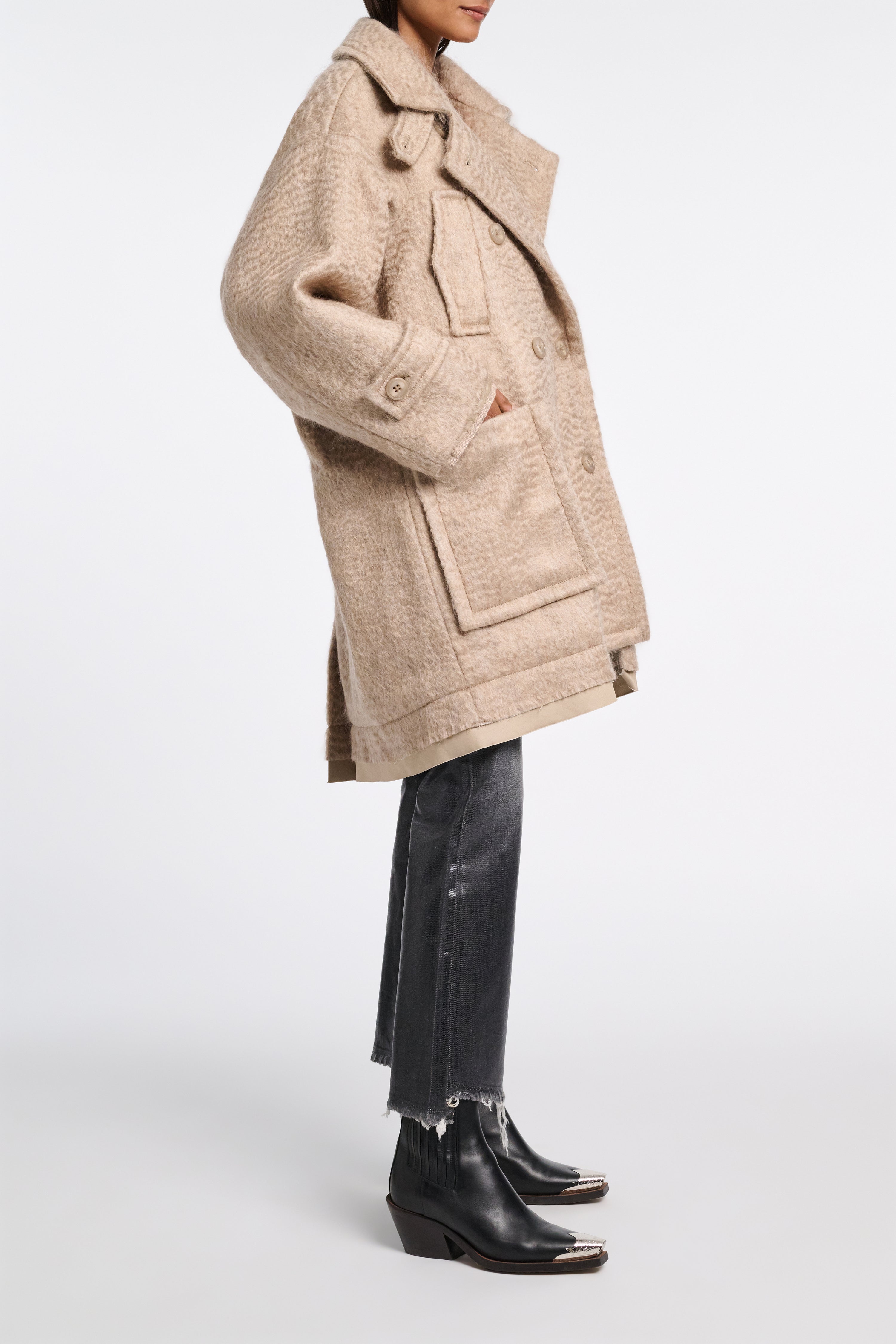 URBAN ATTRACTION coat