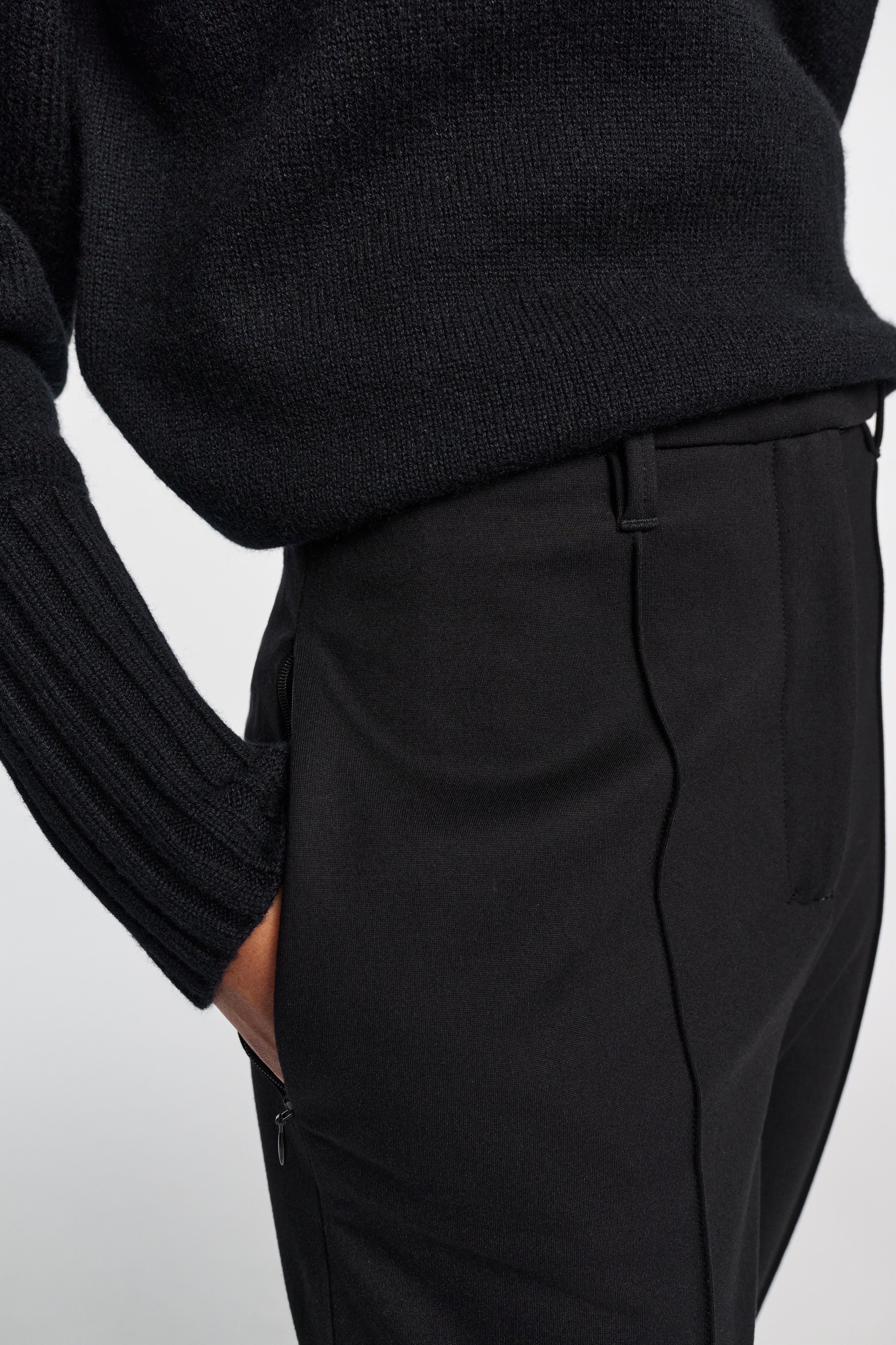 EMOTIONAL ESSENCE pants