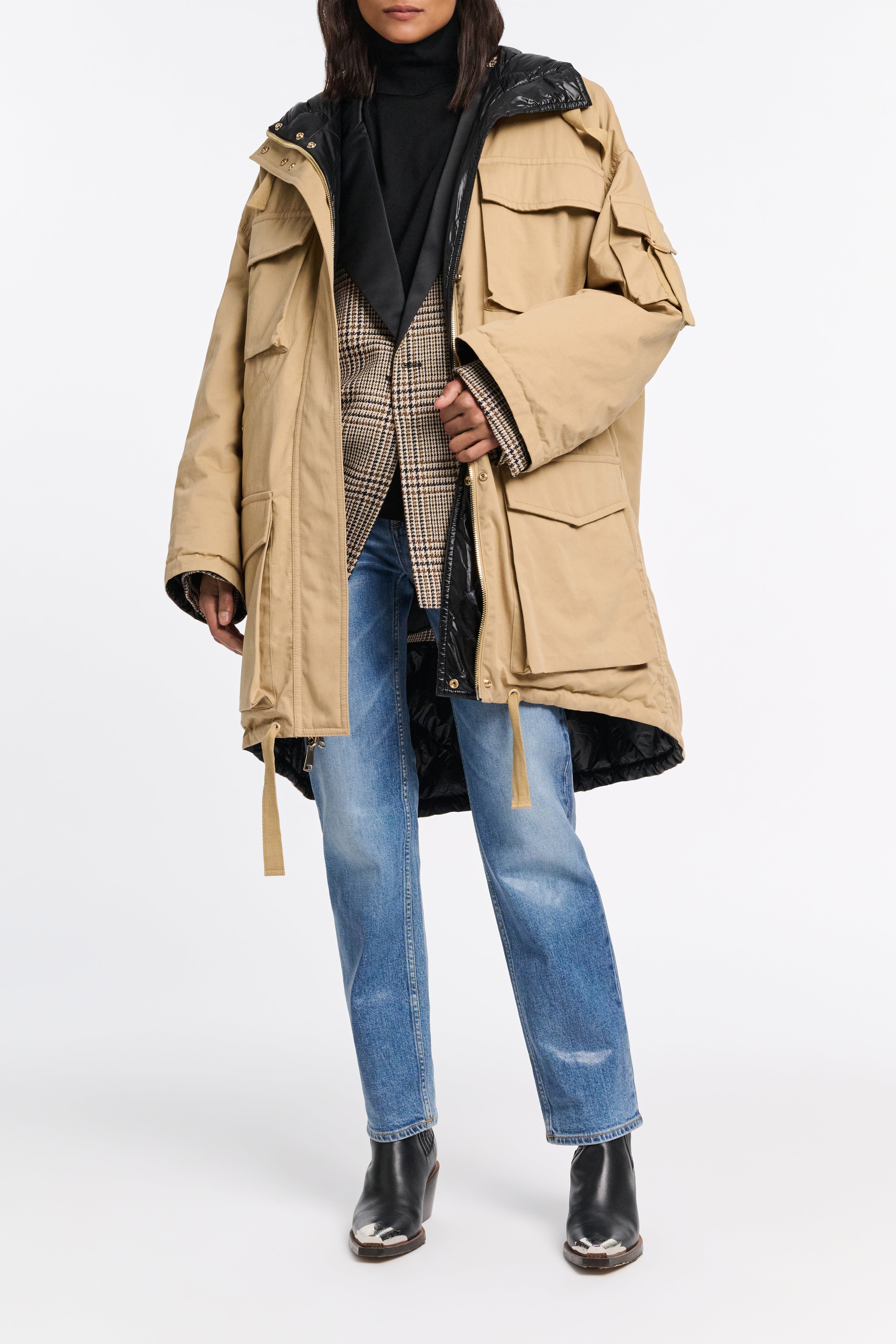 ADVENTUROUS MOVEMENT coat
