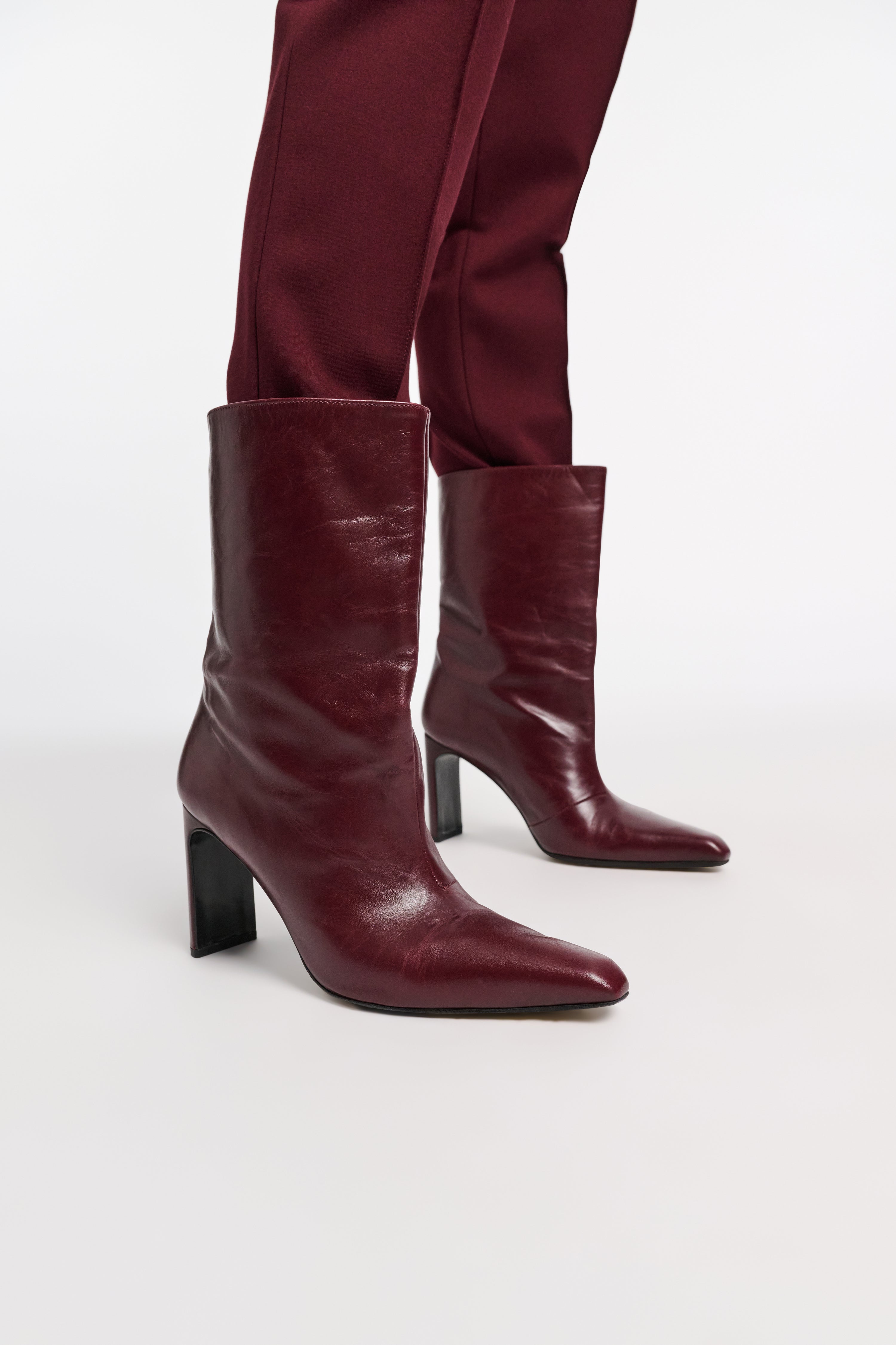 CHIC SOPHISTICATION-Wide short Boot