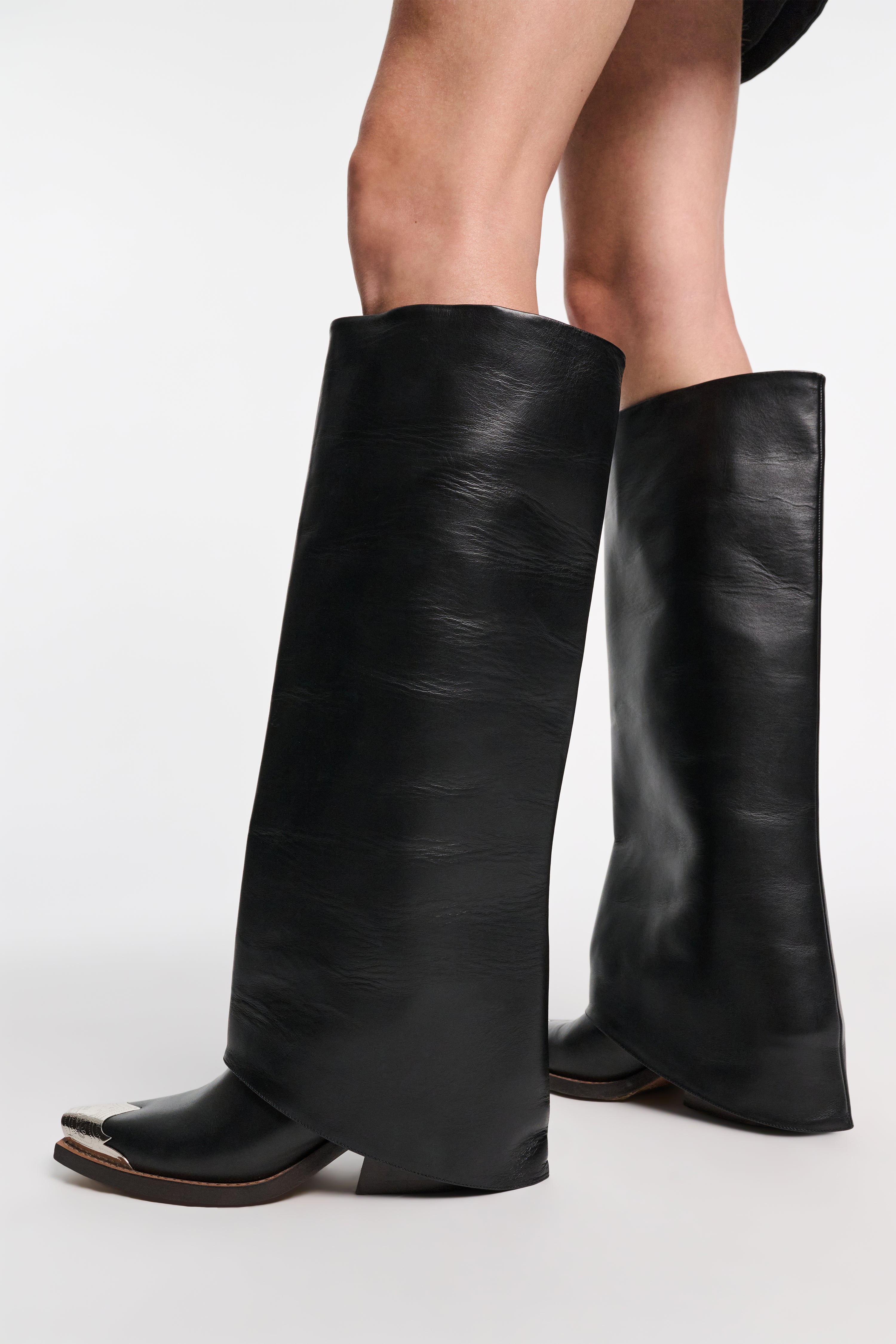 ÉLÉGANCE CHIC - Tall Spade