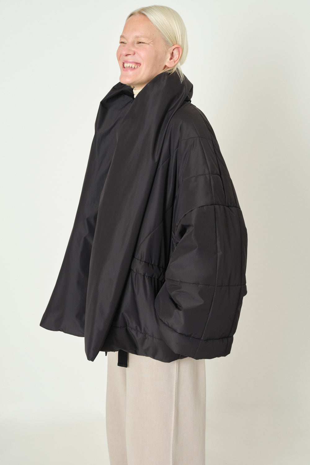 Embassy Of Bricks And Logs-FU PUFFER JACKET-Jacken & Mäntel-Black-Deal-Outlet-by-ARCHIVIST