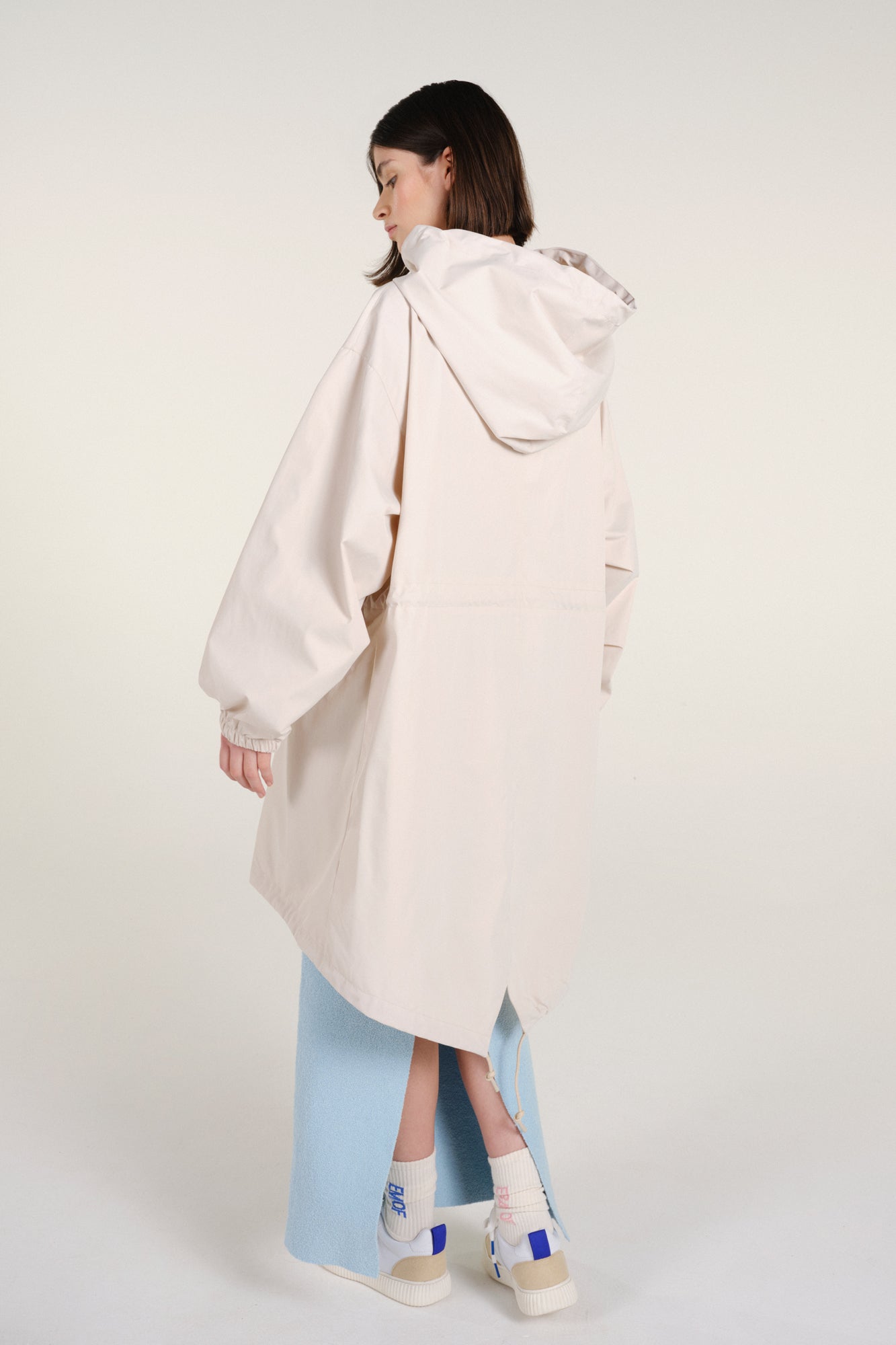 243-Irvine-Raincoat-Pale-Sand-049.jpg