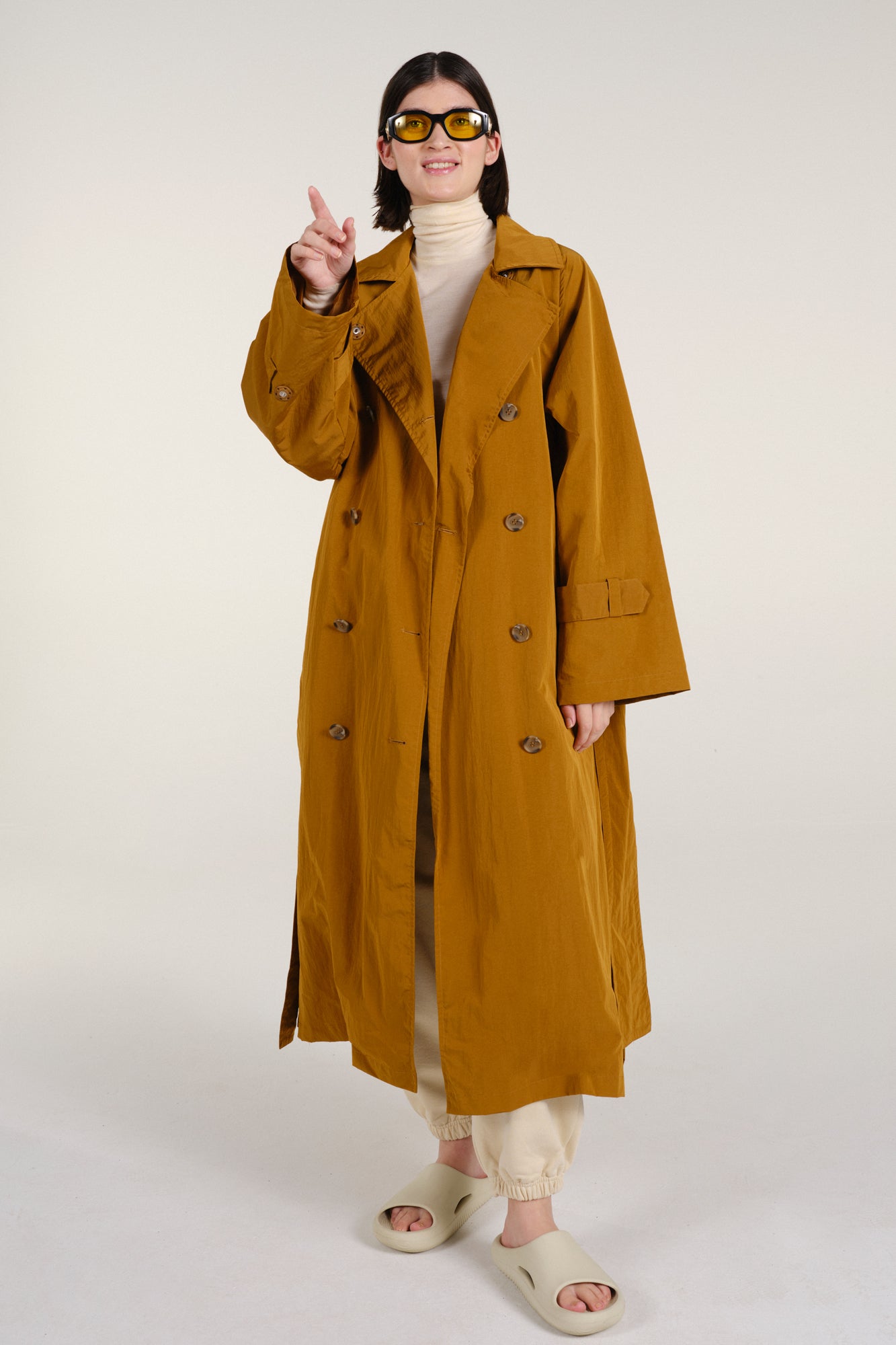 KALVI TRENCH COAT