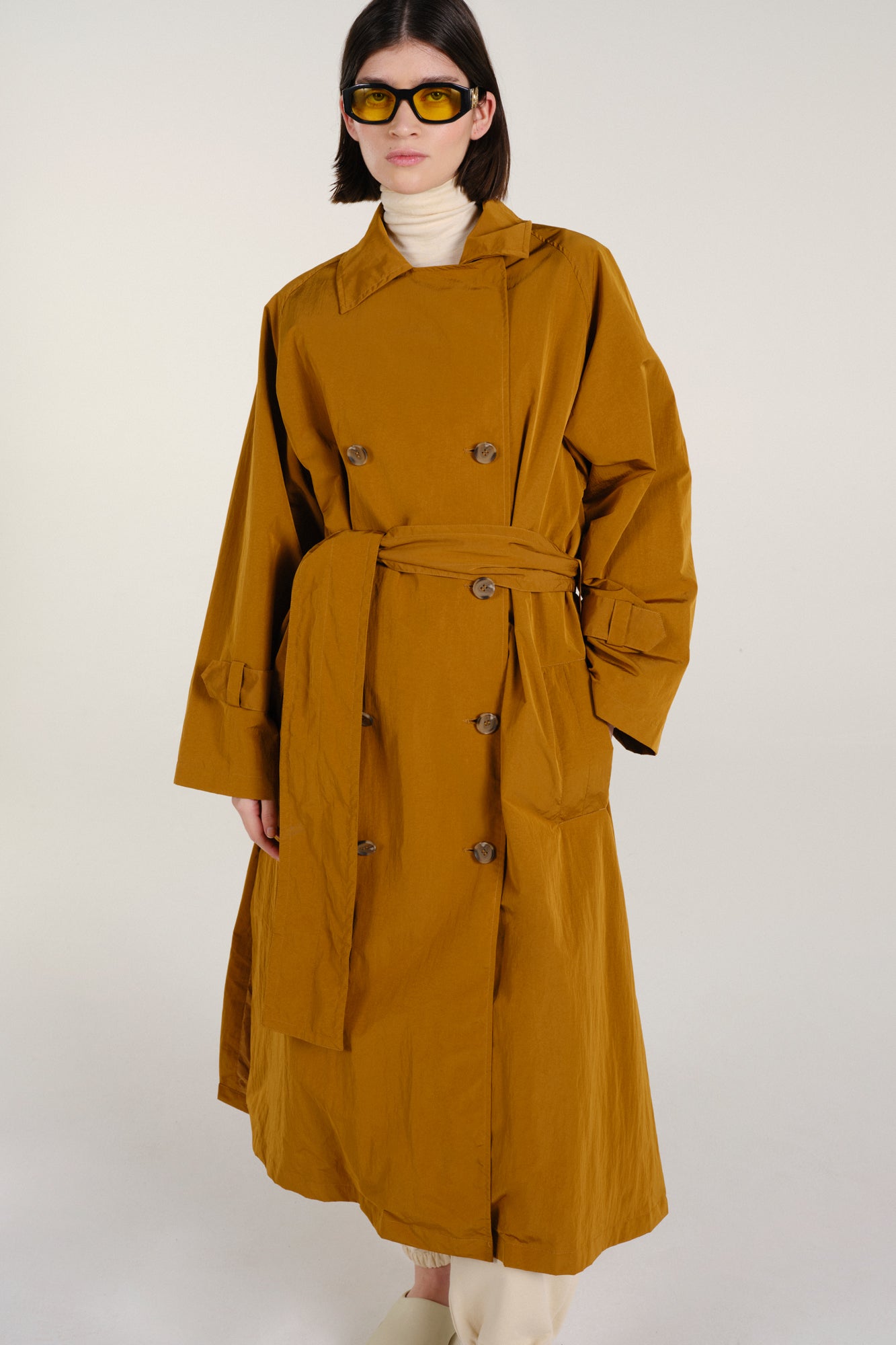 KALVI TRENCH COAT