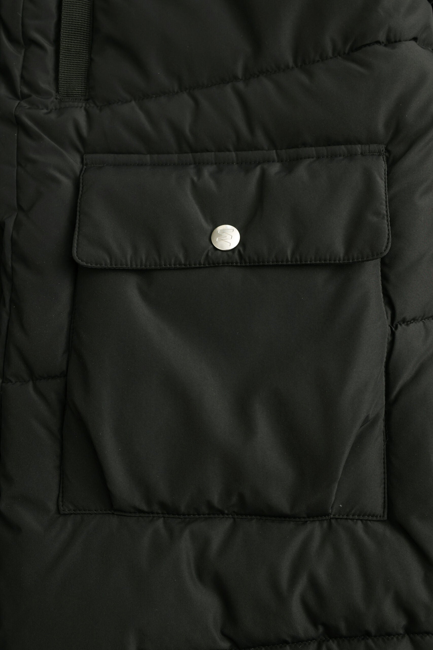 Embassy Of Bricks And Logs-LYNDON PUFFER JACKET-Jacken & Mäntel-Black-Deal-Outlet-by-ARCHIVIST