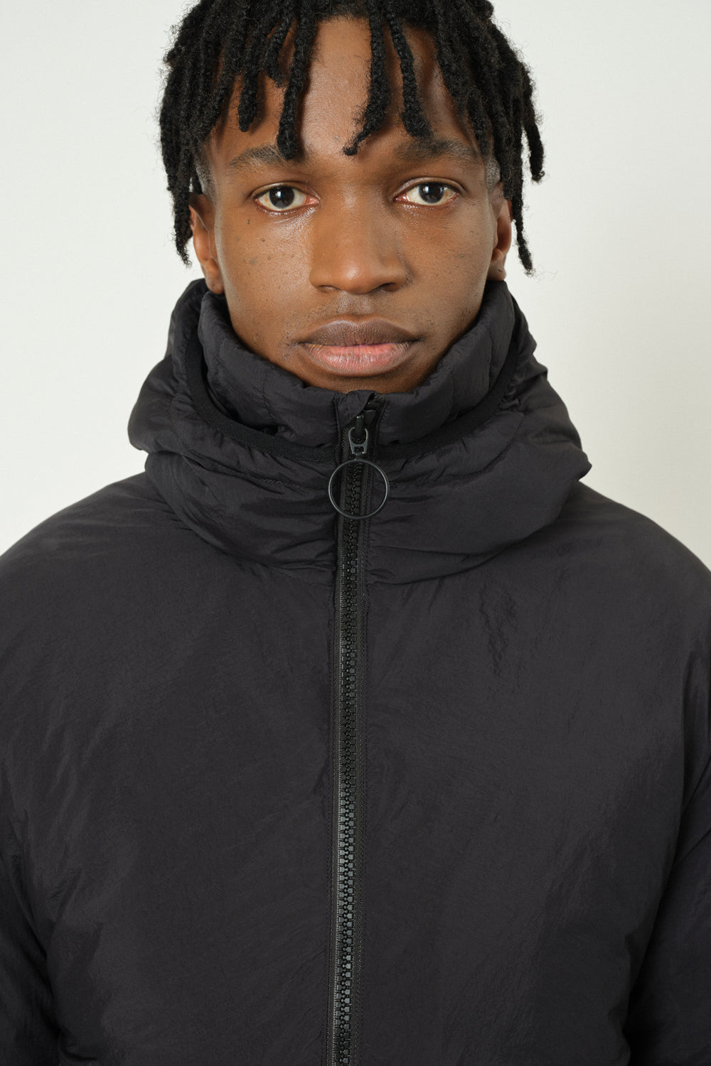 Embassy Of Bricks And Logs-TATLOW PUFFER JACKET-Jacken & Mäntel-Black-Deal-Outlet-by-ARCHIVIST