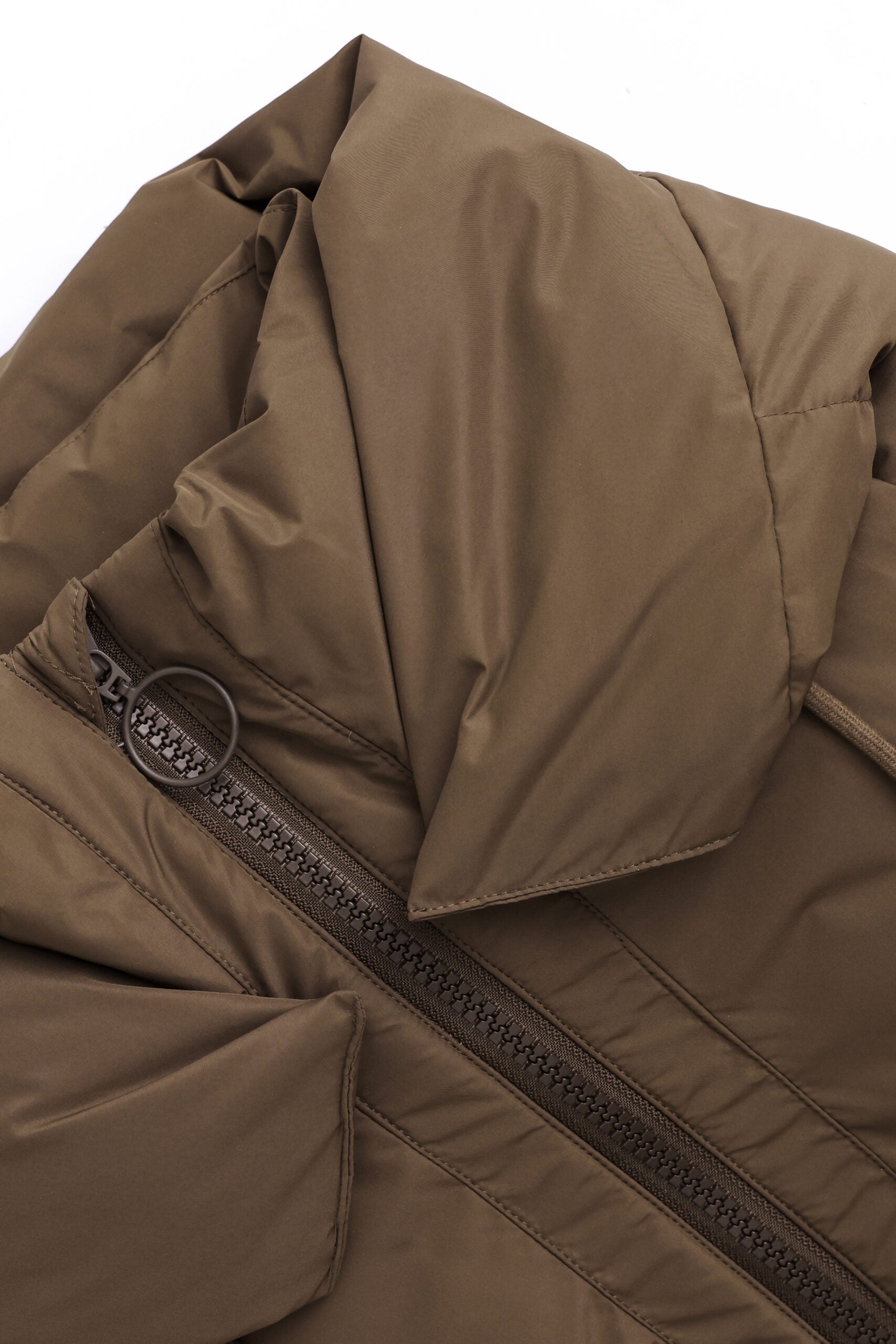 Embassy Of Bricks And Logs-ZONZA PUFFER JACKET-Jacken & Mäntel-Black-Deal-Outlet-by-ARCHIVIST