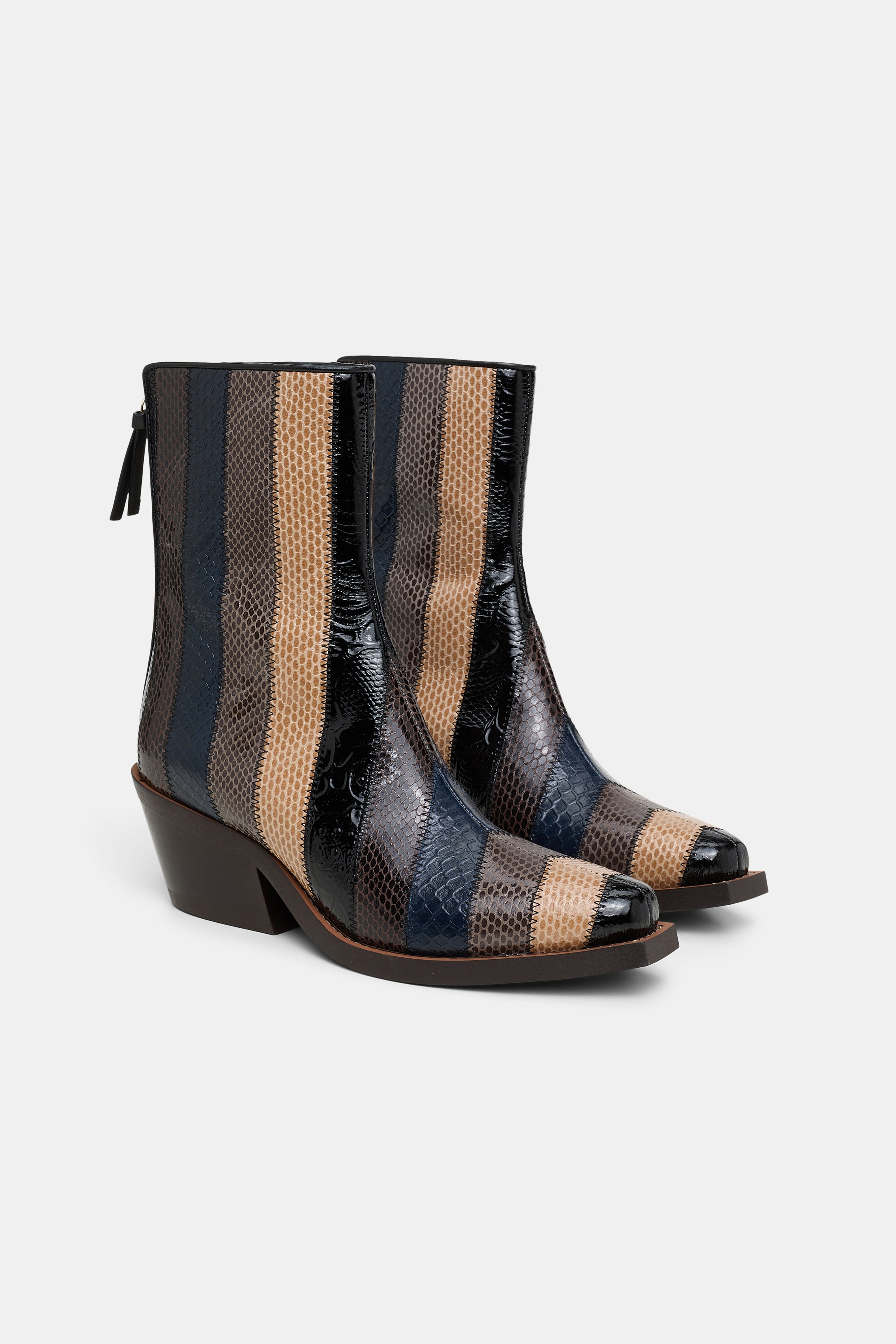 Dorothee Schumacher-PATCH PERFECTION patch boot-Schuhe-Black-Deal-Outlet-by-ARCHIVIST