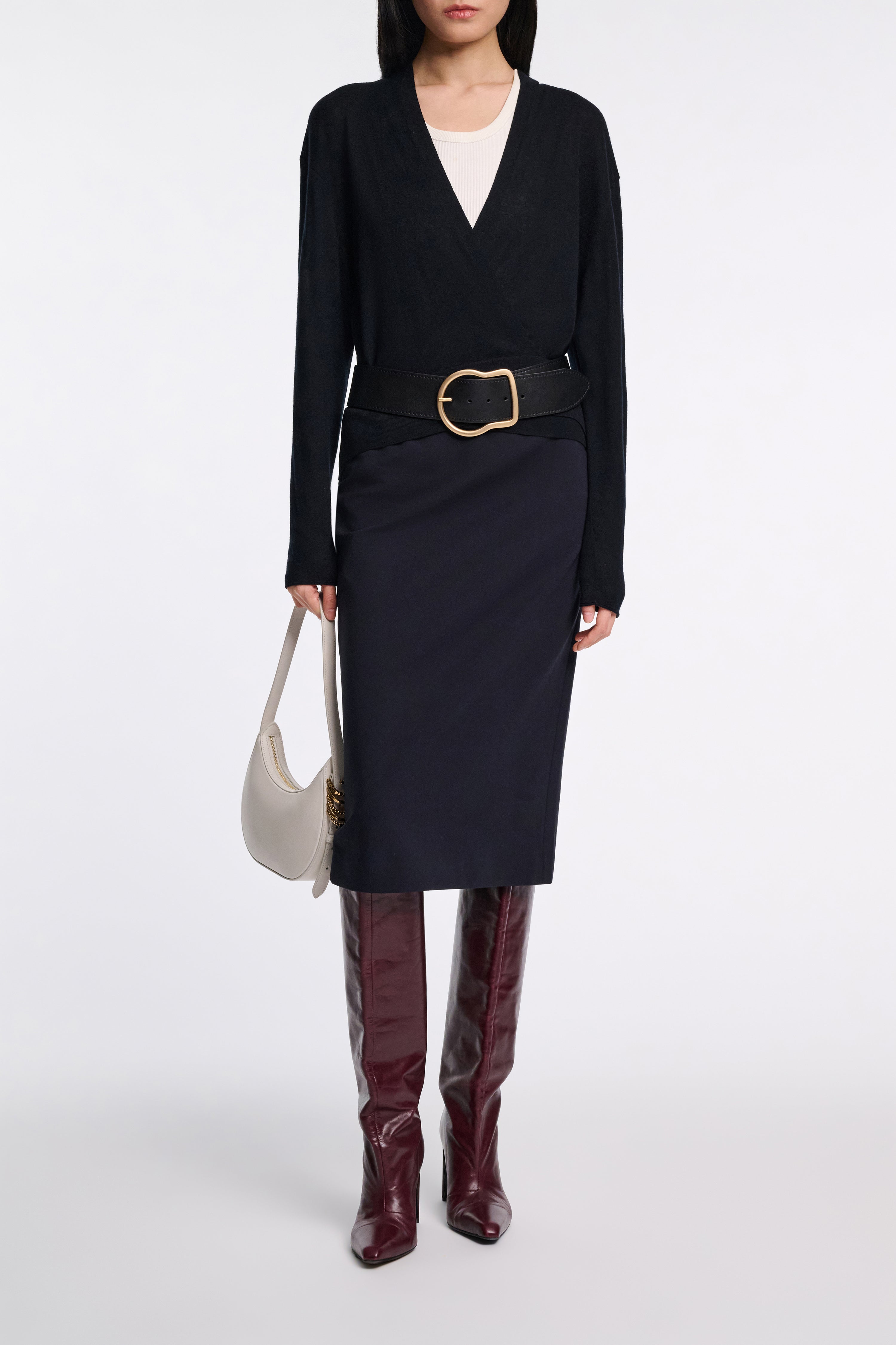 DELICATE STATEMENTS cardigan