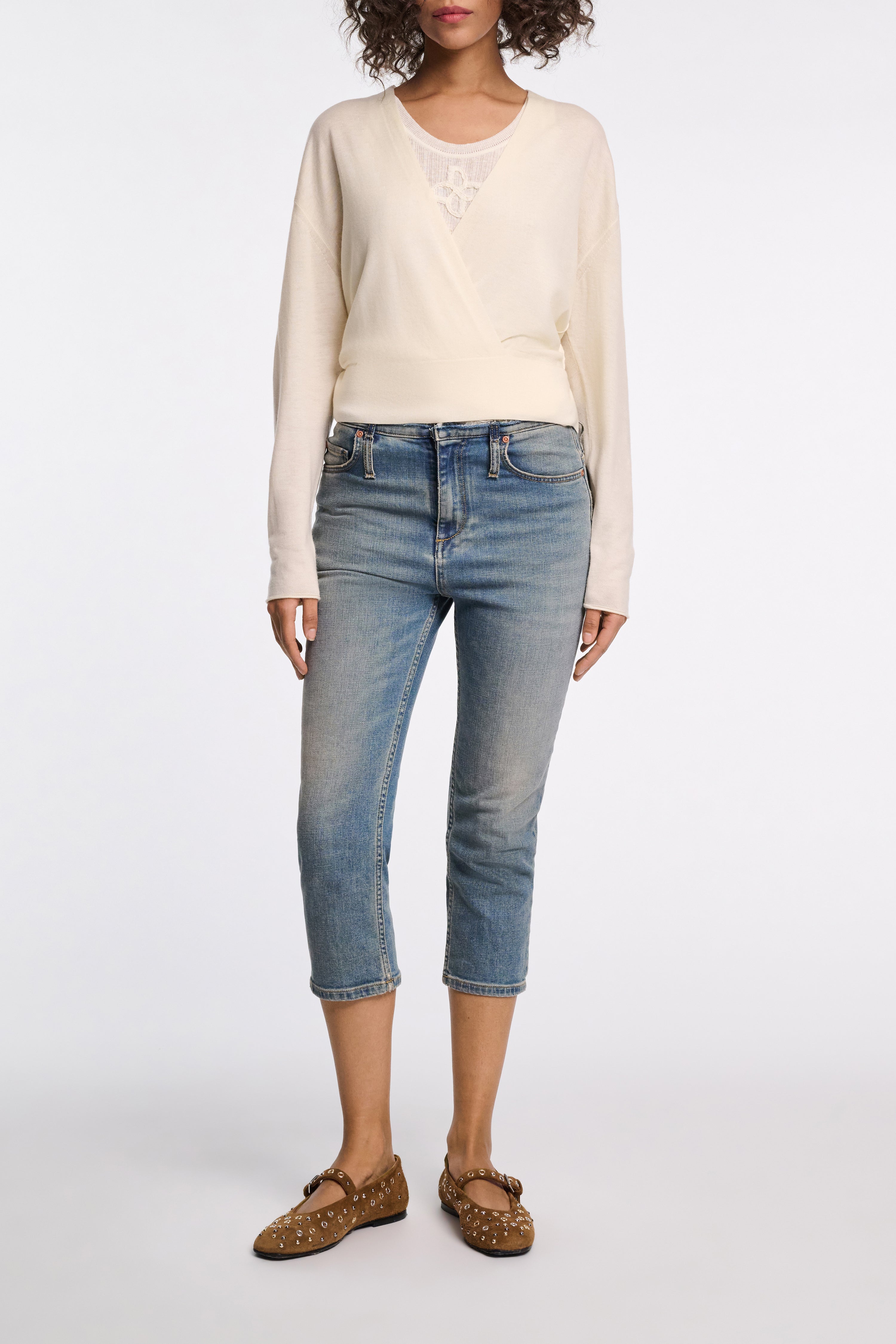 DELICATE STATEMENTS cardigan