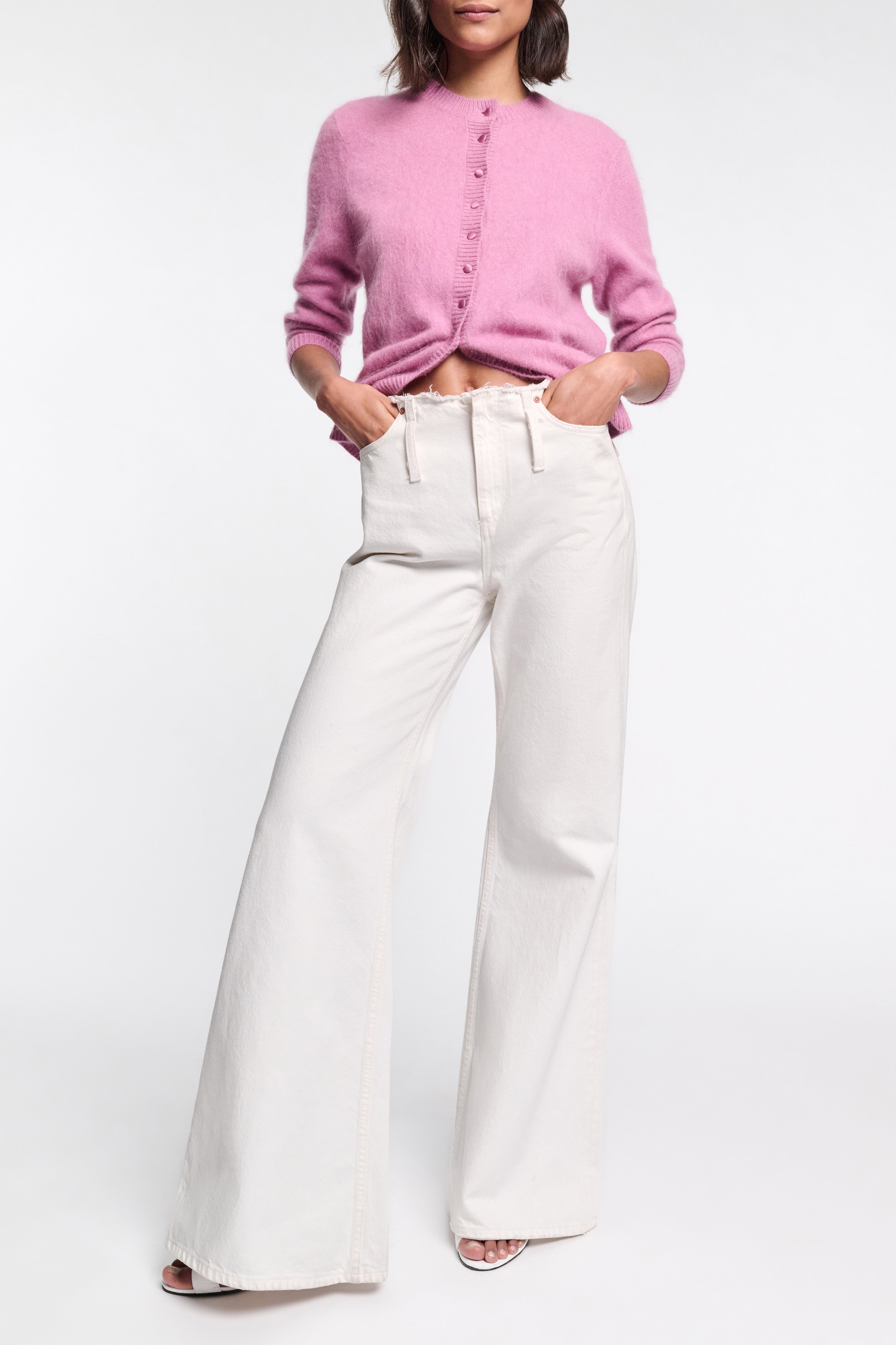 FLUFFY STATEMENTS cardigan