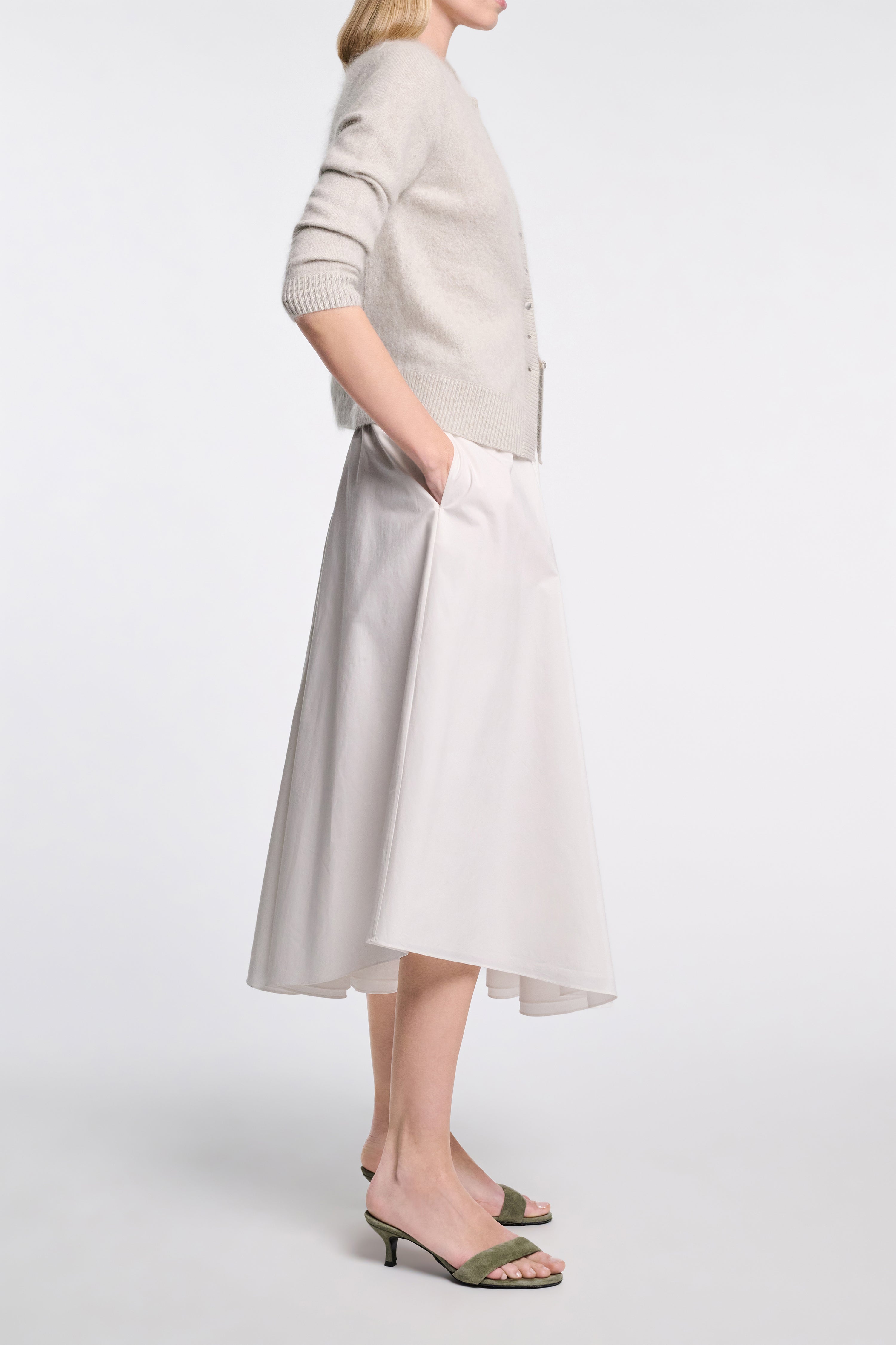 FLUFFY STATEMENTS cardigan