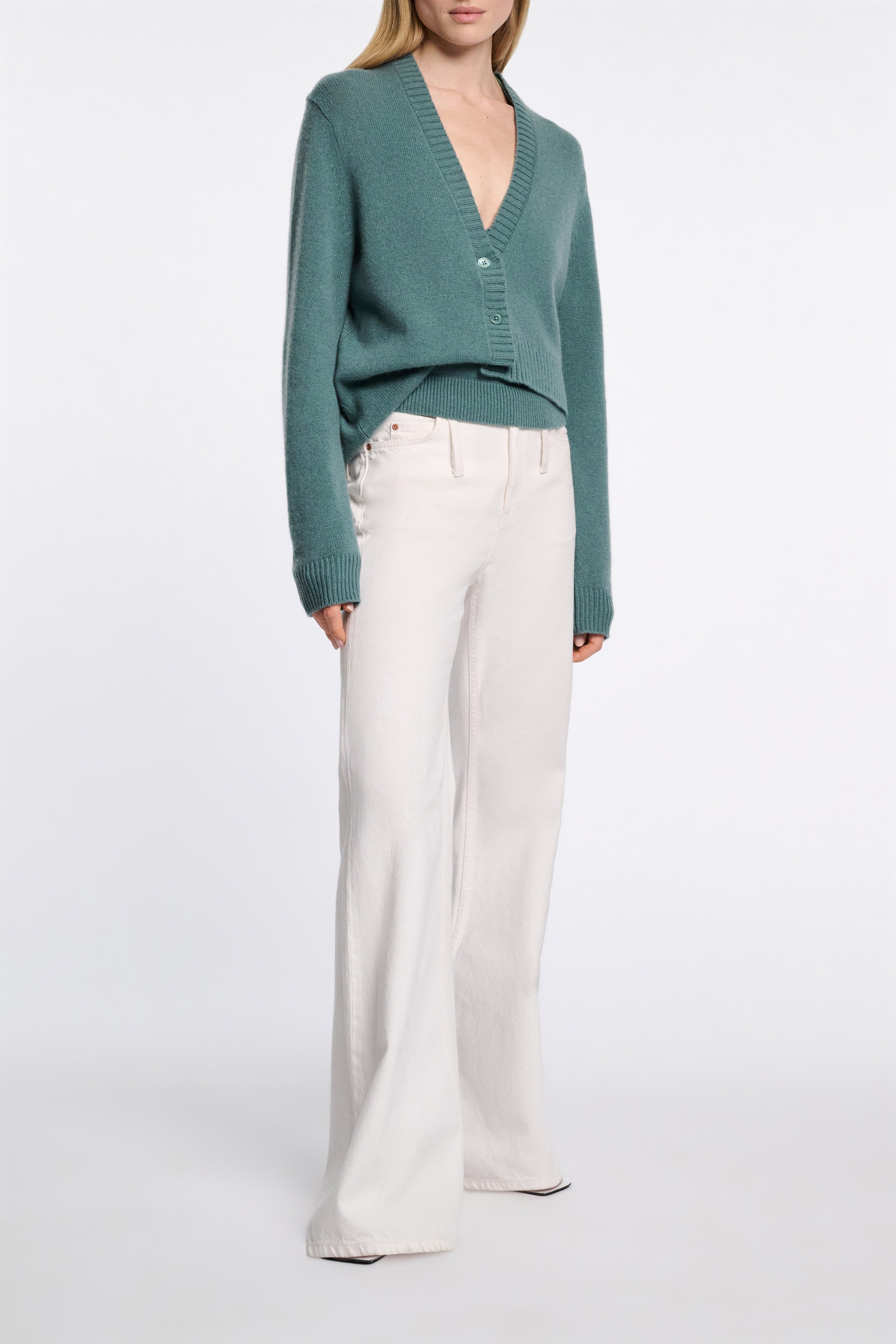 MODERN STATEMENTS cardigan