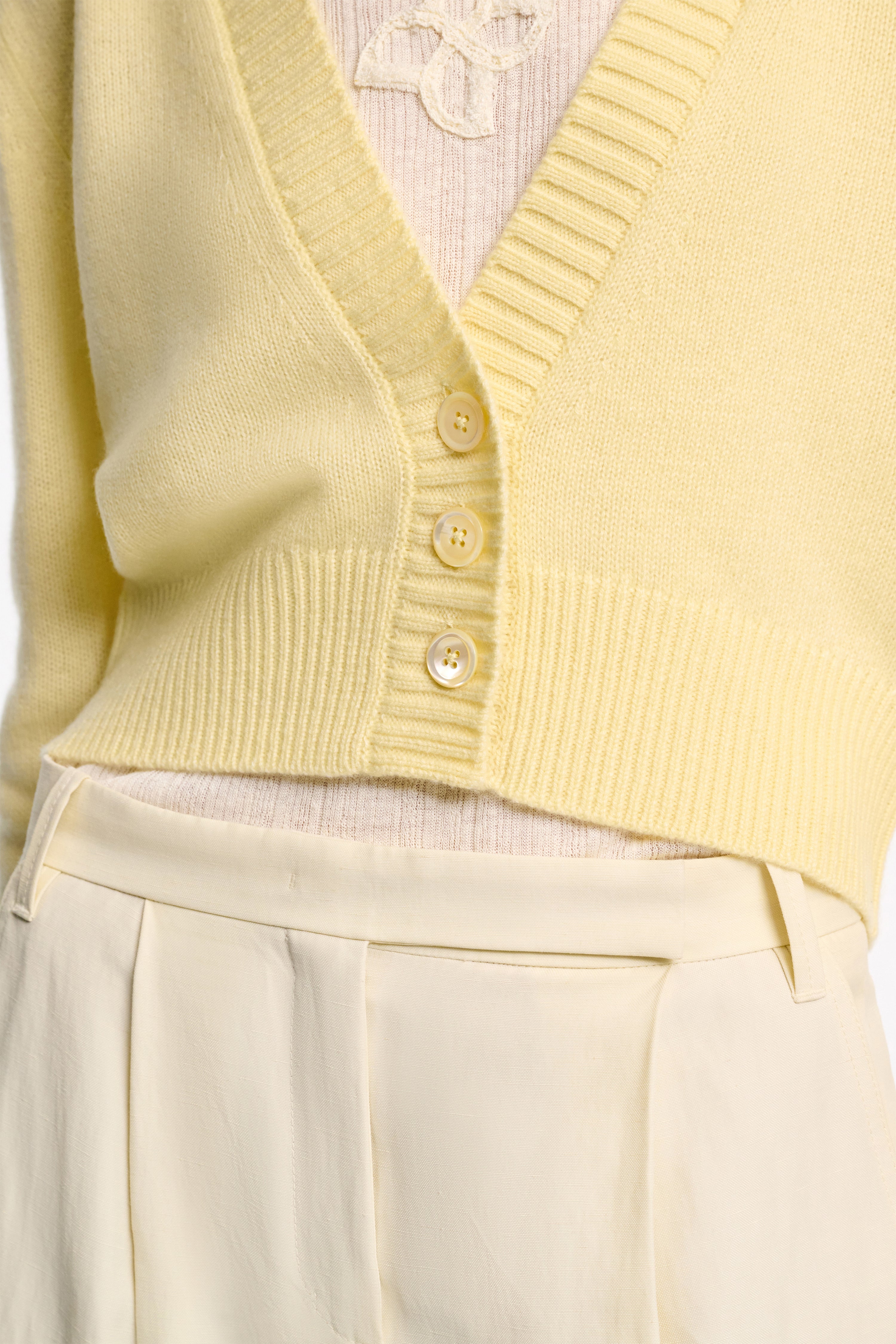 MODERN STATEMENTS cardigan