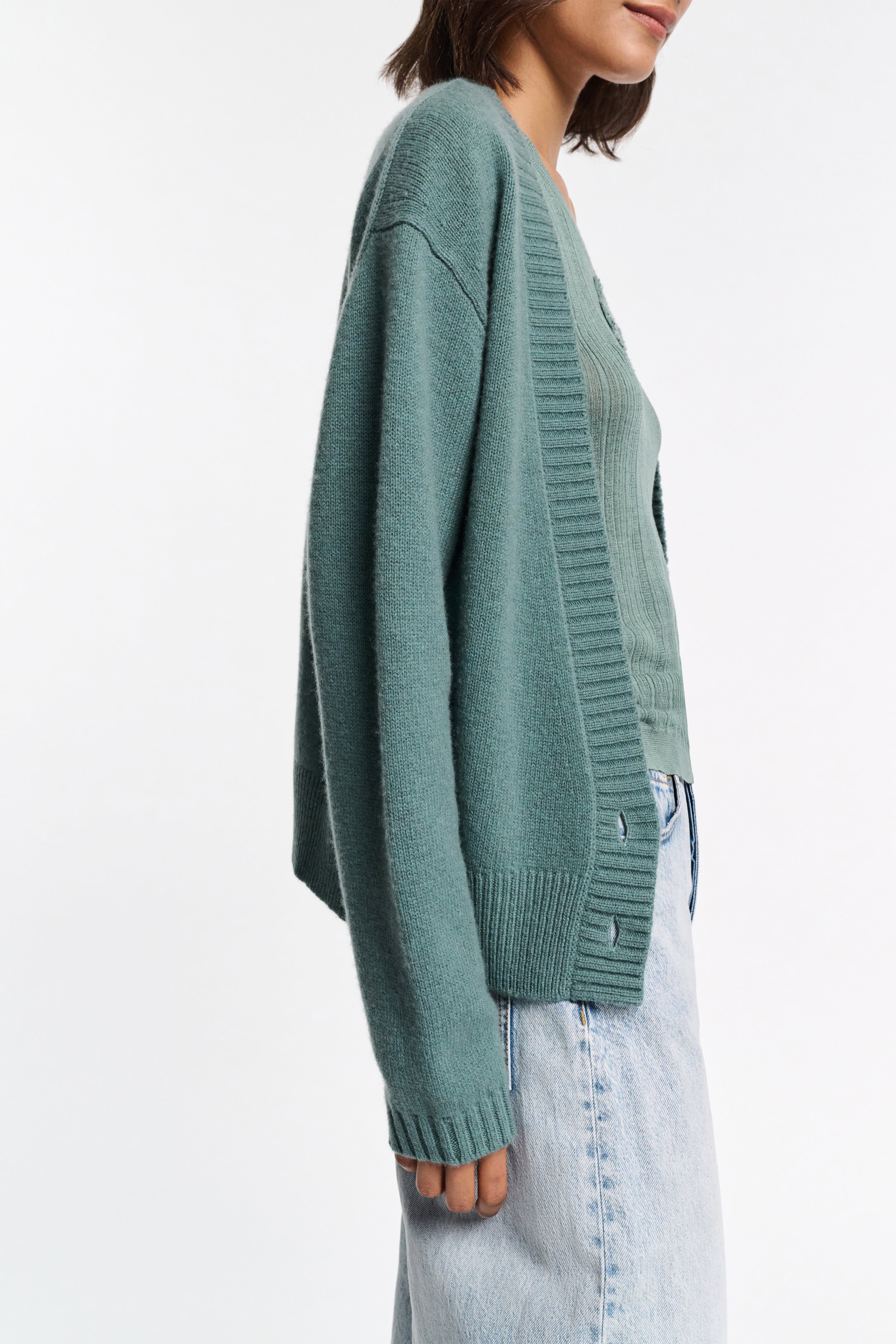 MODERN STATEMENTS cardigan