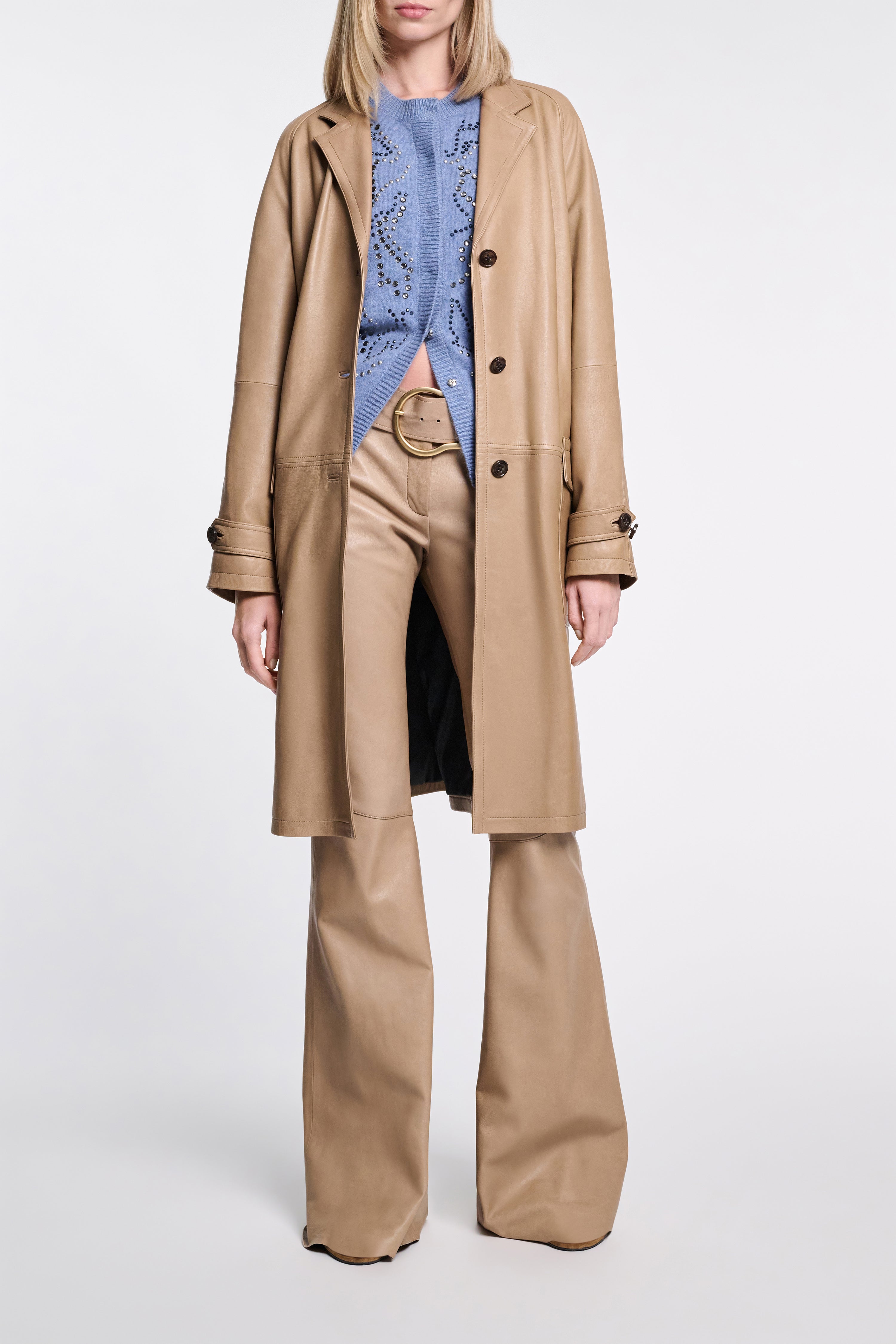 SLEEK STATEMENT III coat