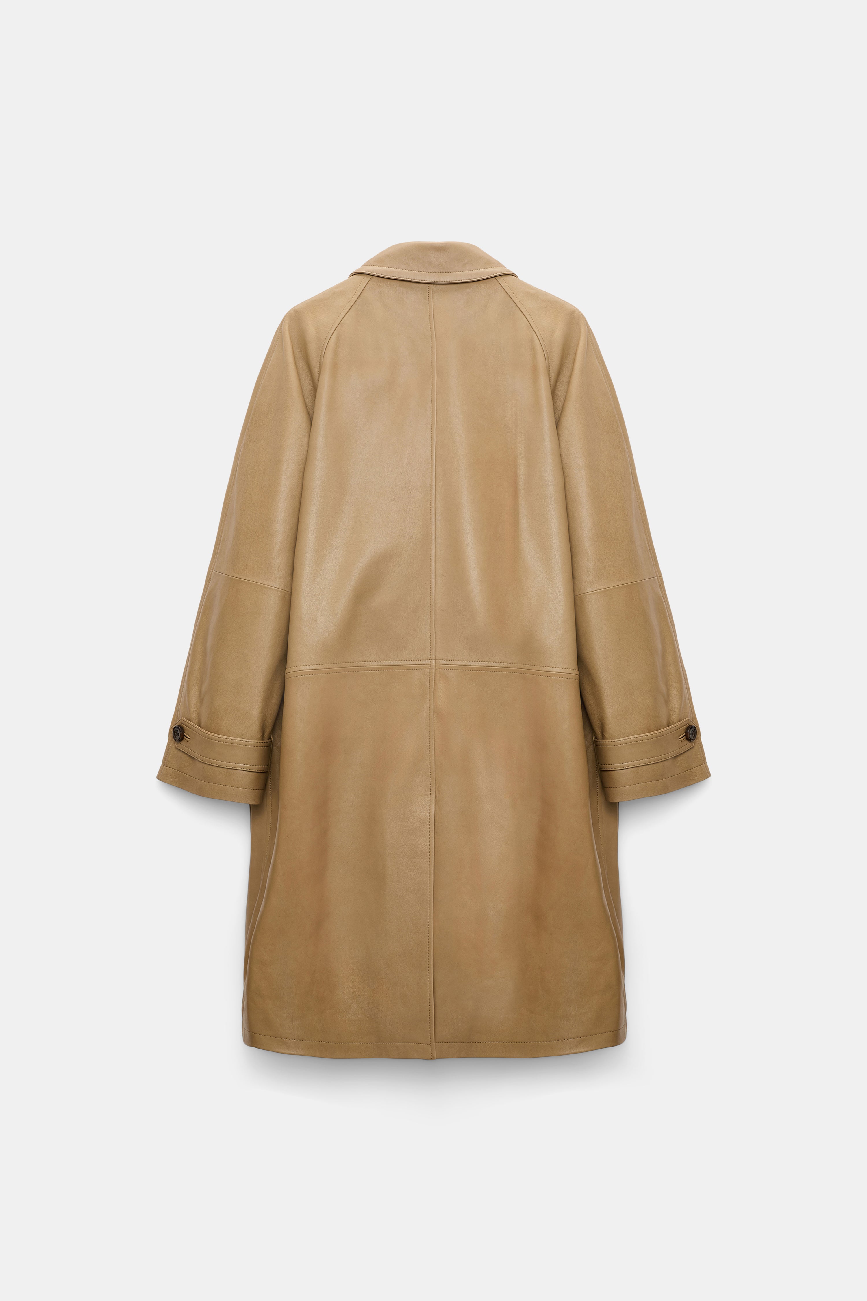 SLEEK STATEMENT III coat