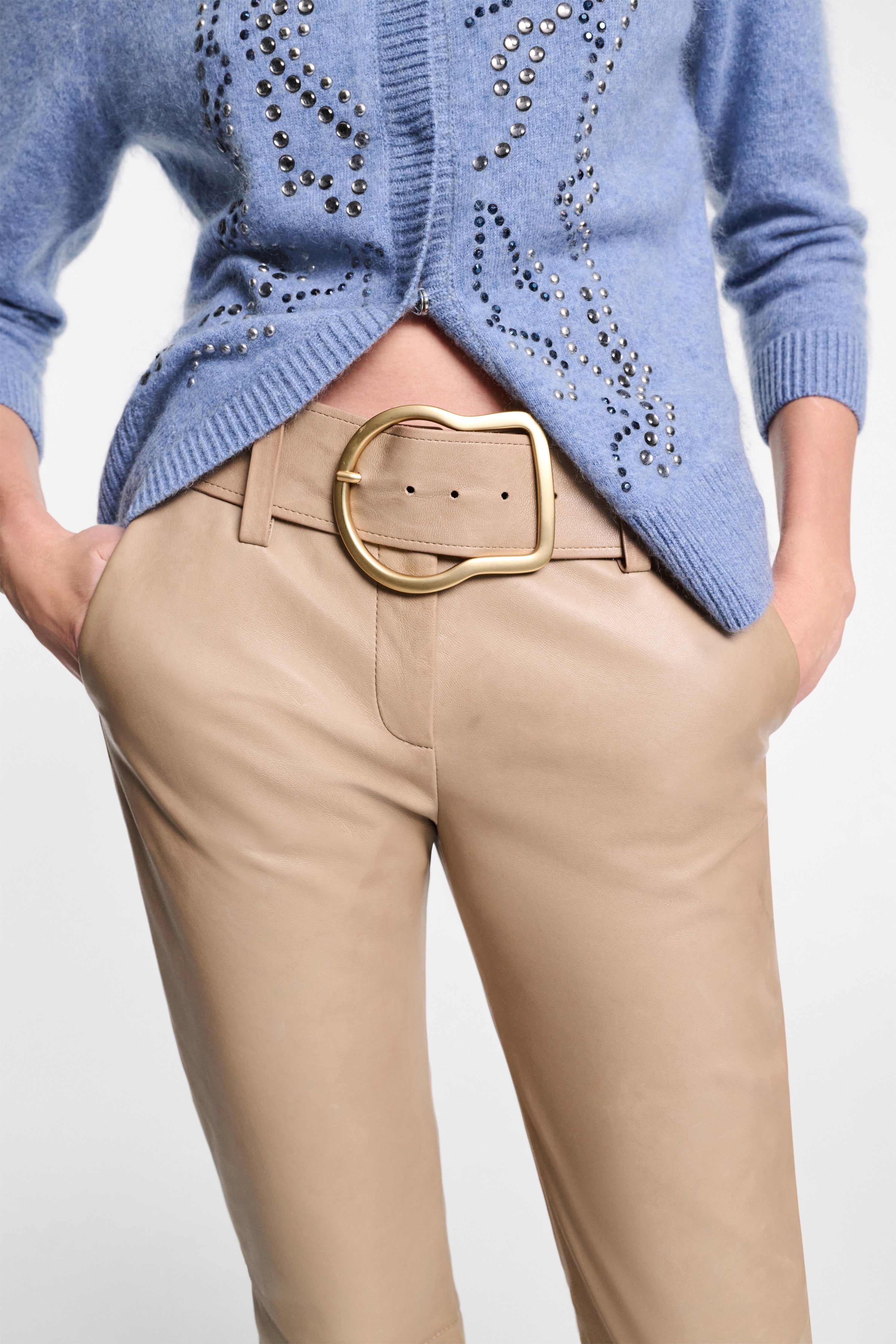 SLEEK STATEMENT III pants