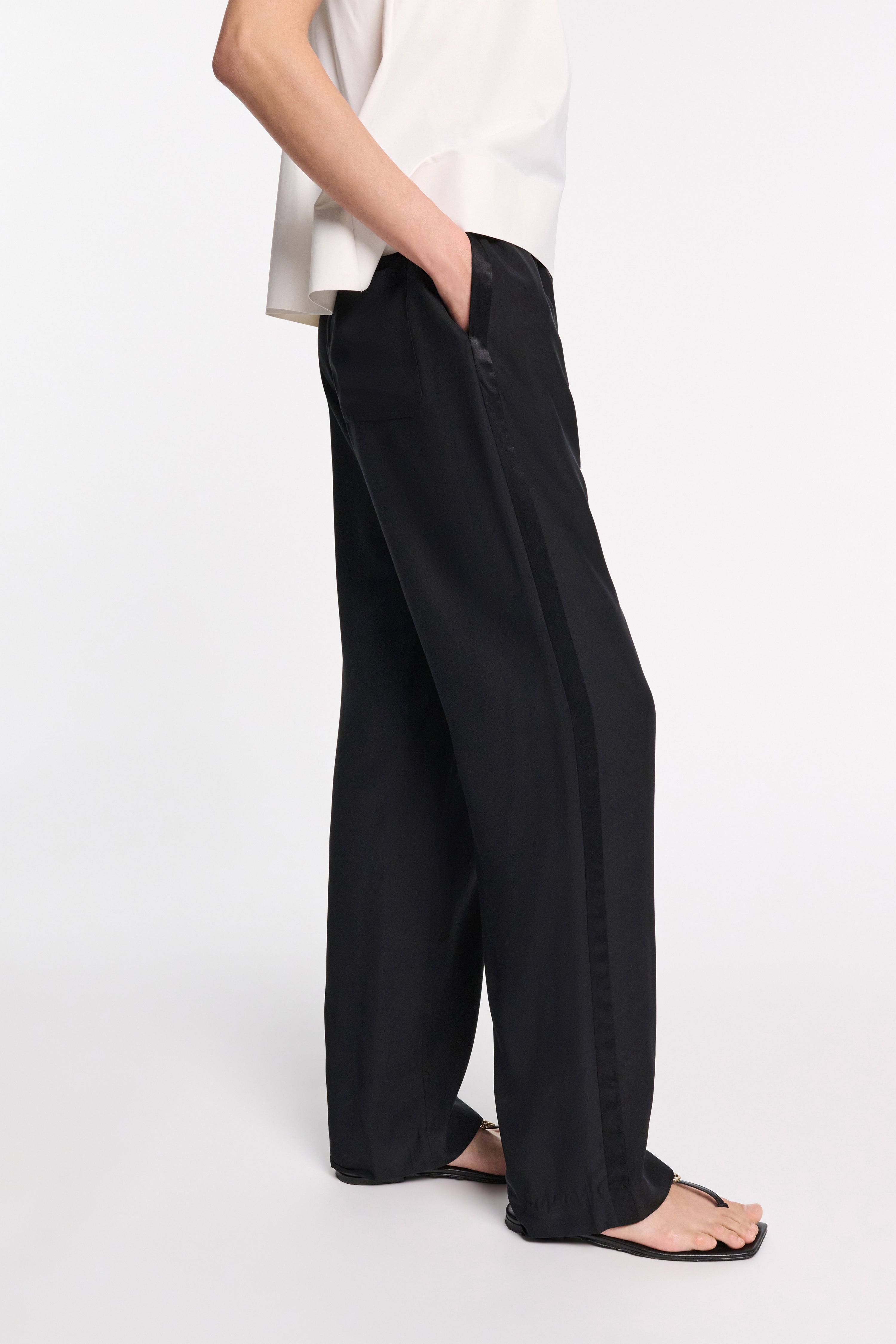 SENSE OF SHINE  pants