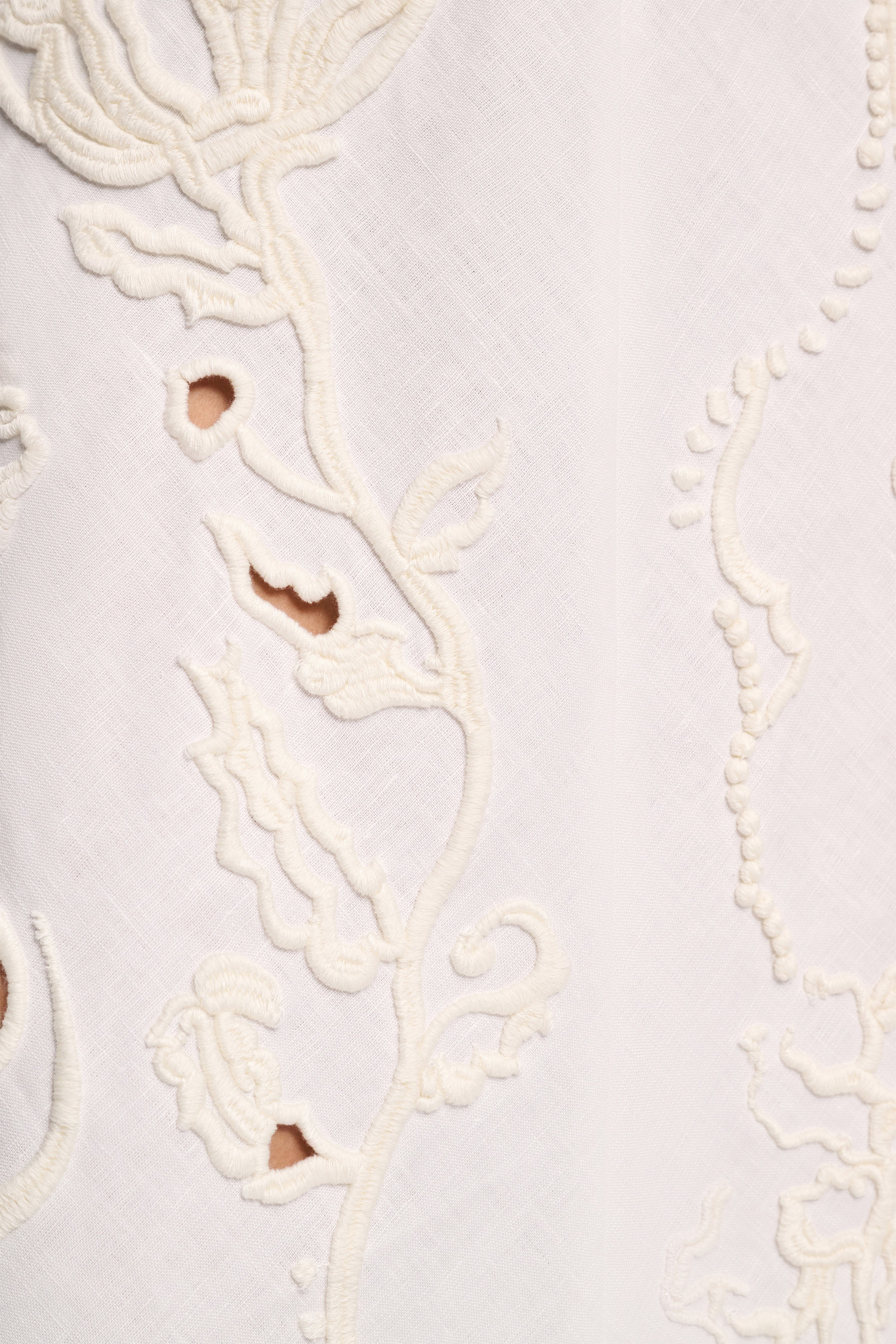 EMBROIDERED BEAUTY dress