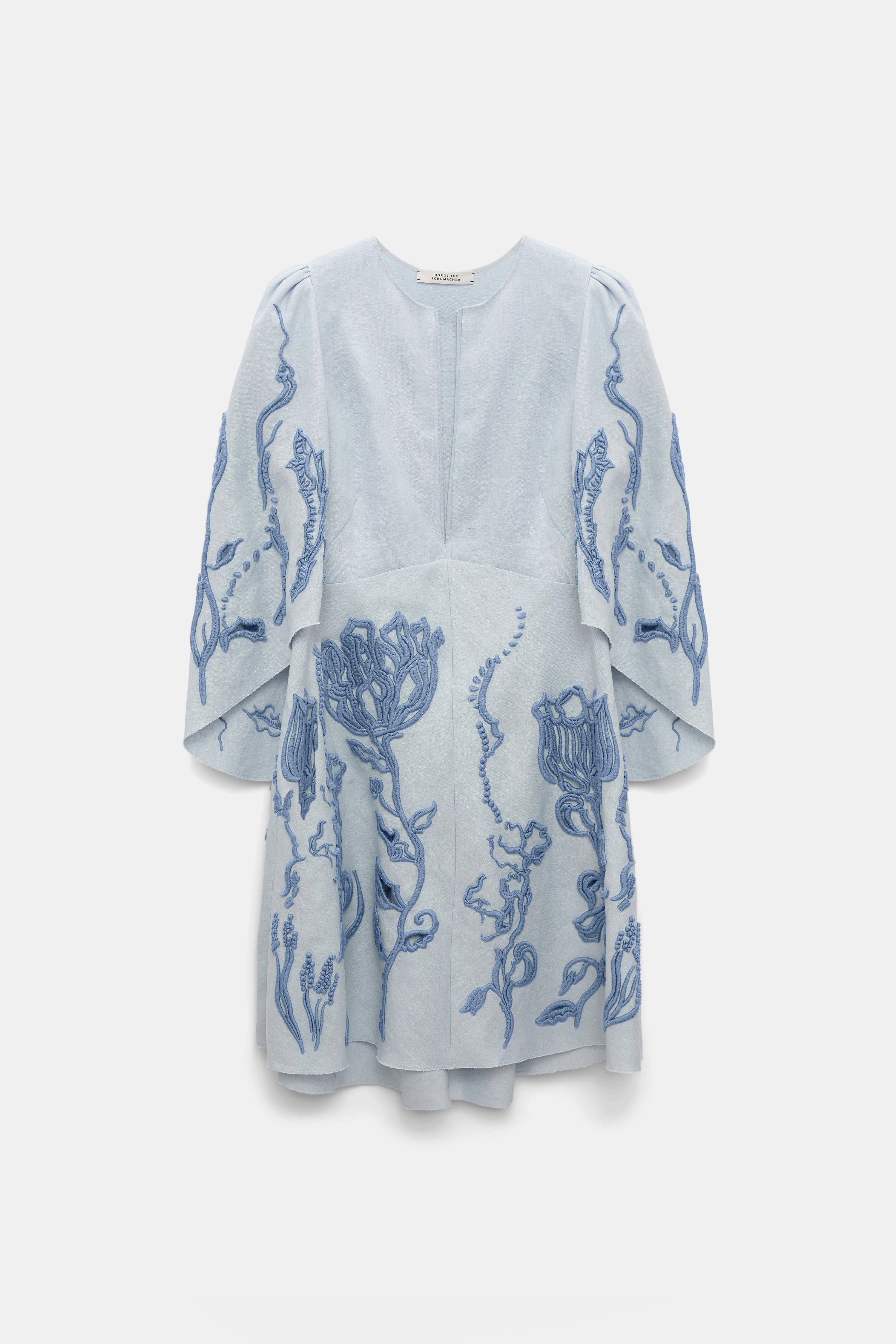 EMBROIDERED BEAUTY dress