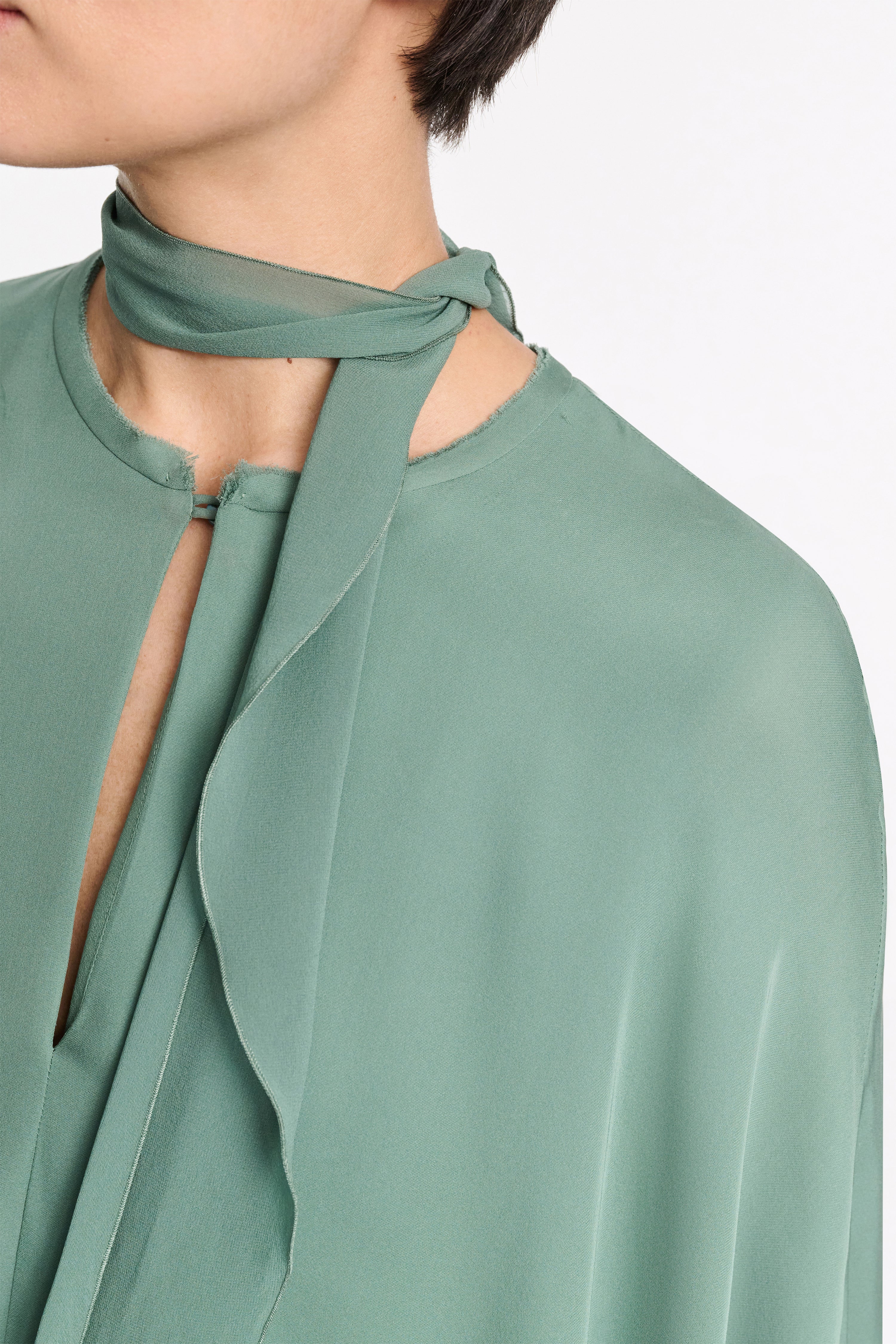 SHEER TWIST I blouse