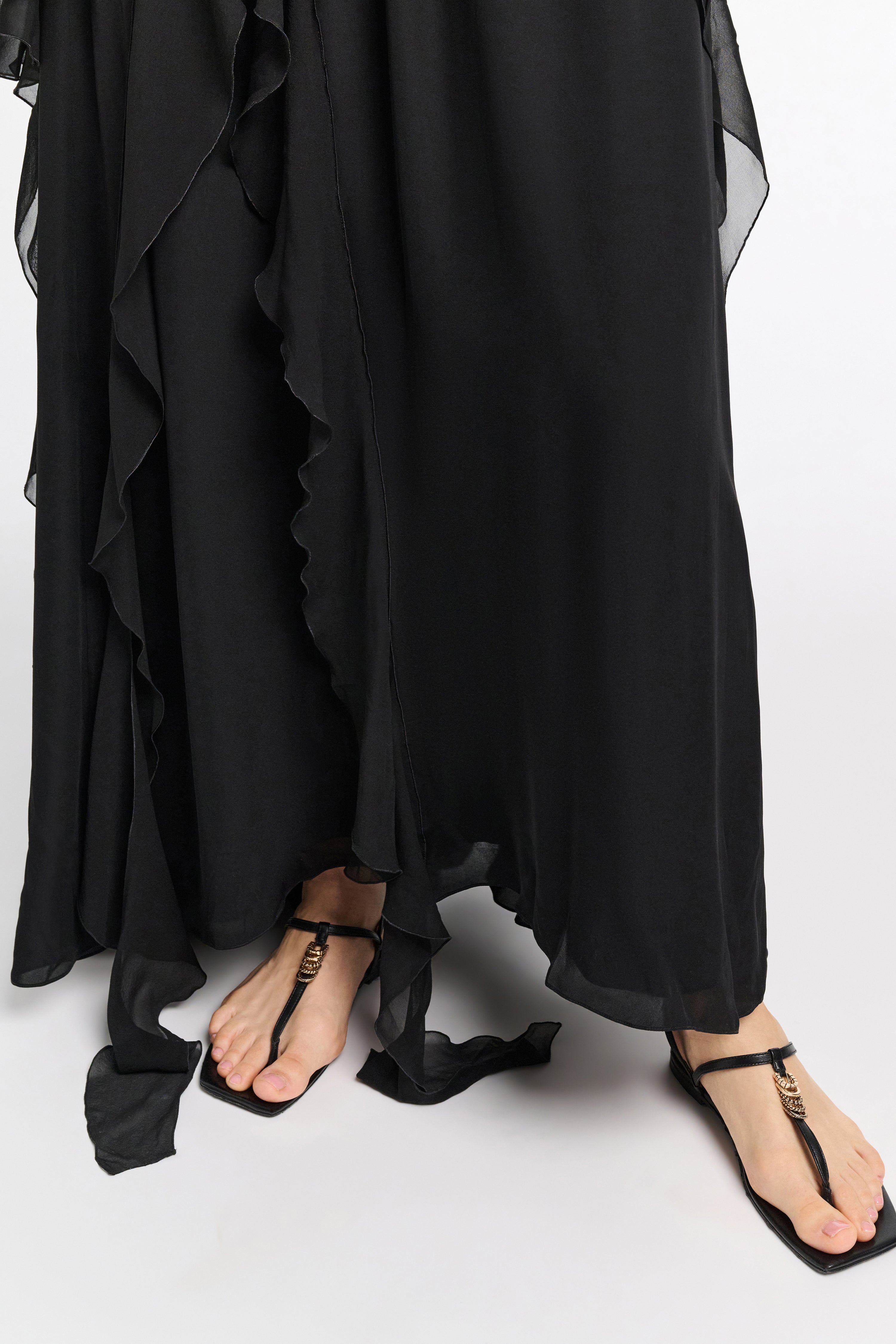 EVERYDAY ELEGANCE toe post sandal