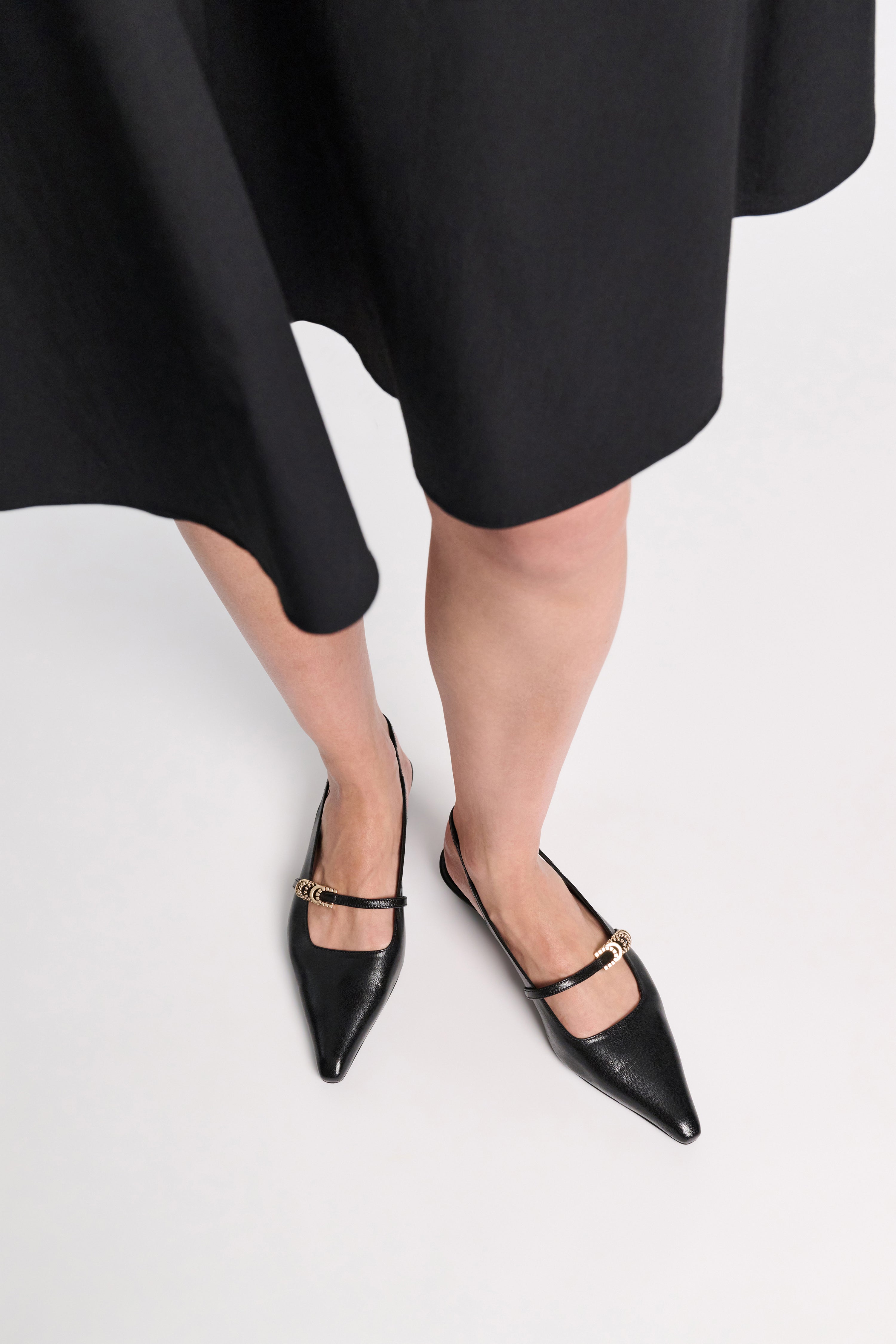 EVERYDAY ELEGANCE slingback flat
